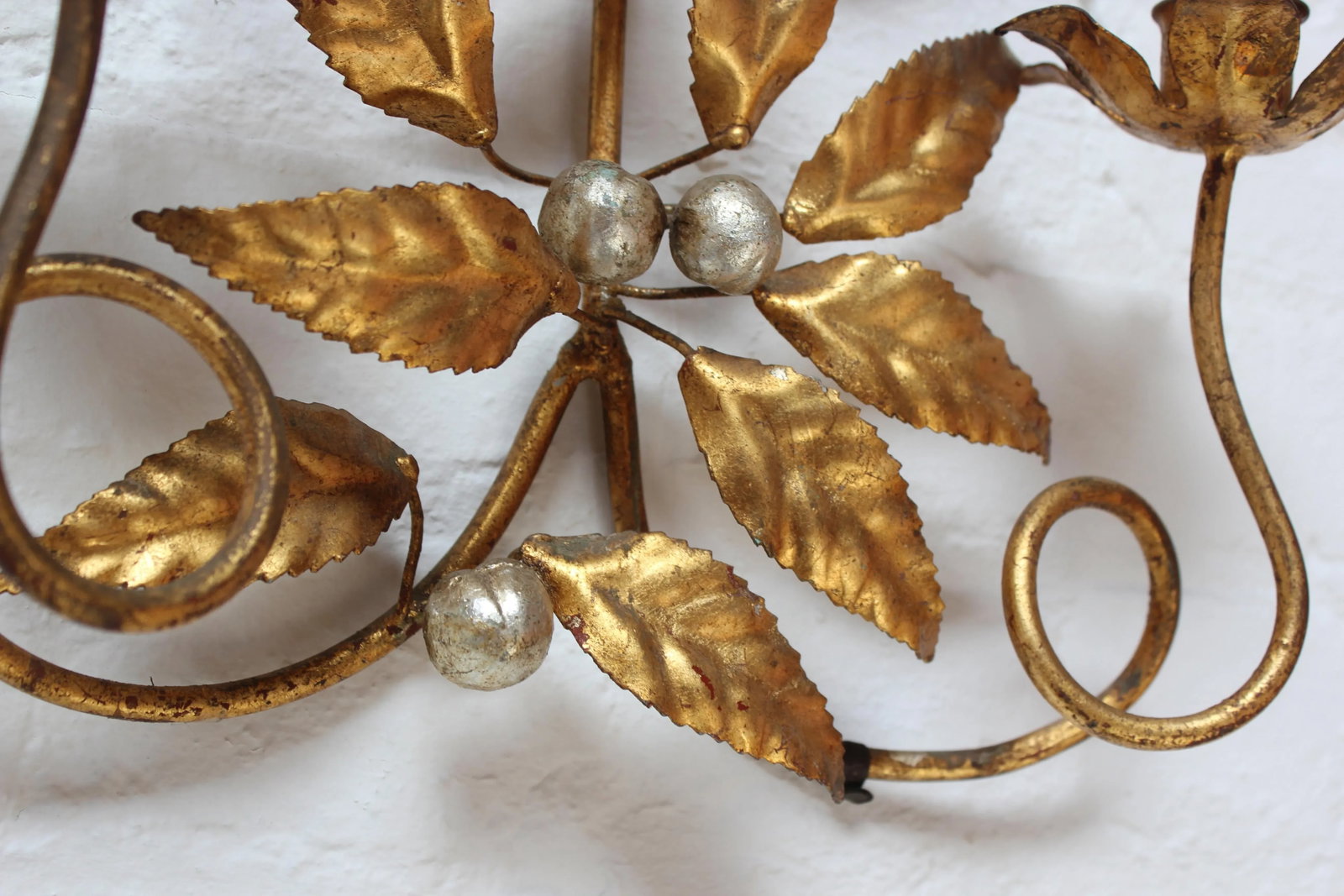 Vintage Italian Gilt Tole Florentine Sconce / Candleholder - 8