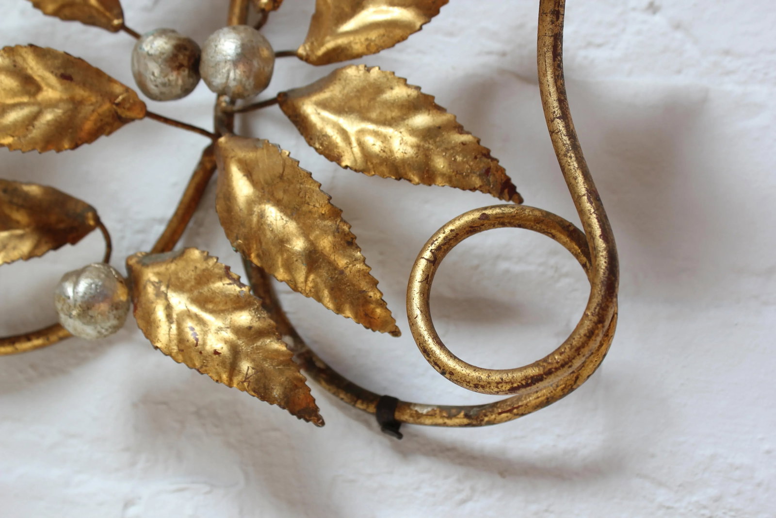 Vintage Italian Gilt Tole Florentine Sconce / Candleholder - 9