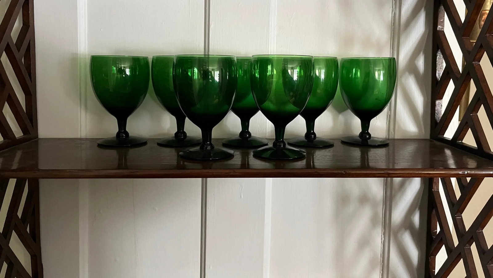 Anglo Irish Emerald Green White Wine Glasses or Water Goblets - a Set of 7 - 3