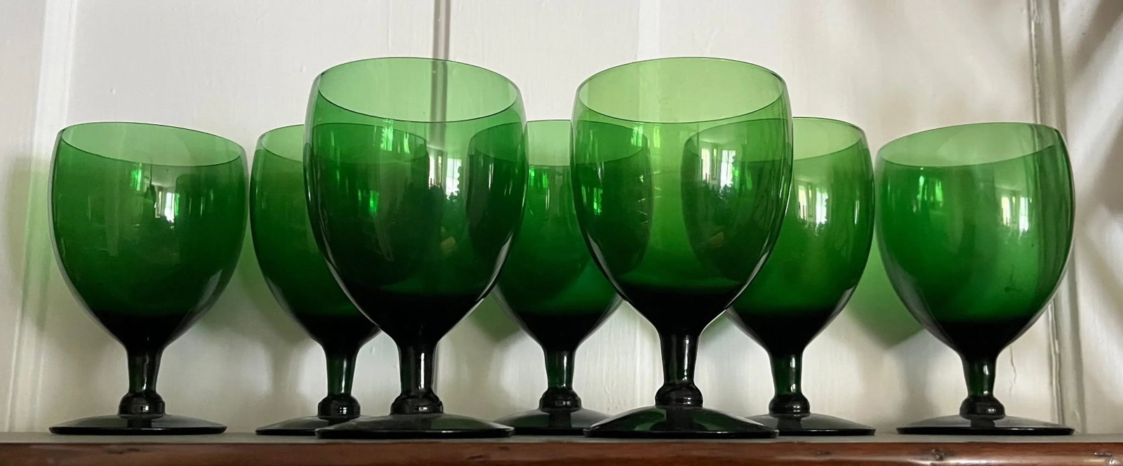 Anglo Irish Emerald Green White Wine Glasses or Water Goblets - a Set of 7 - 4