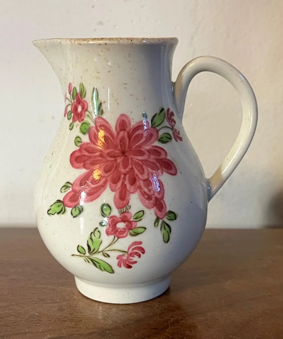 Antique 18th Century Chinese Export Porcelain Sparrow Beak Cream Jug in Famille Rose Glaze - 4