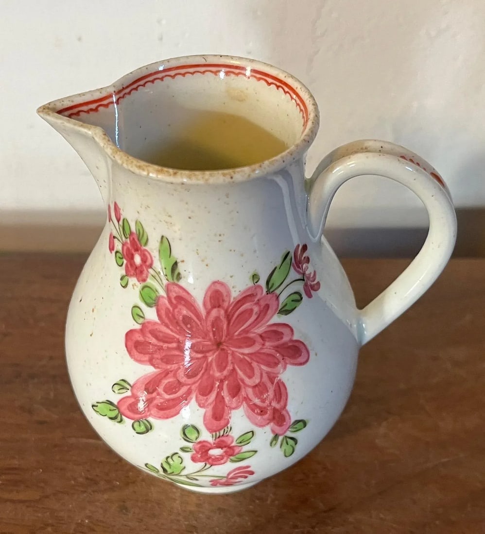 Antique 18th Century Chinese Export Porcelain Sparrow Beak Cream Jug in Famille Rose Glaze - 5