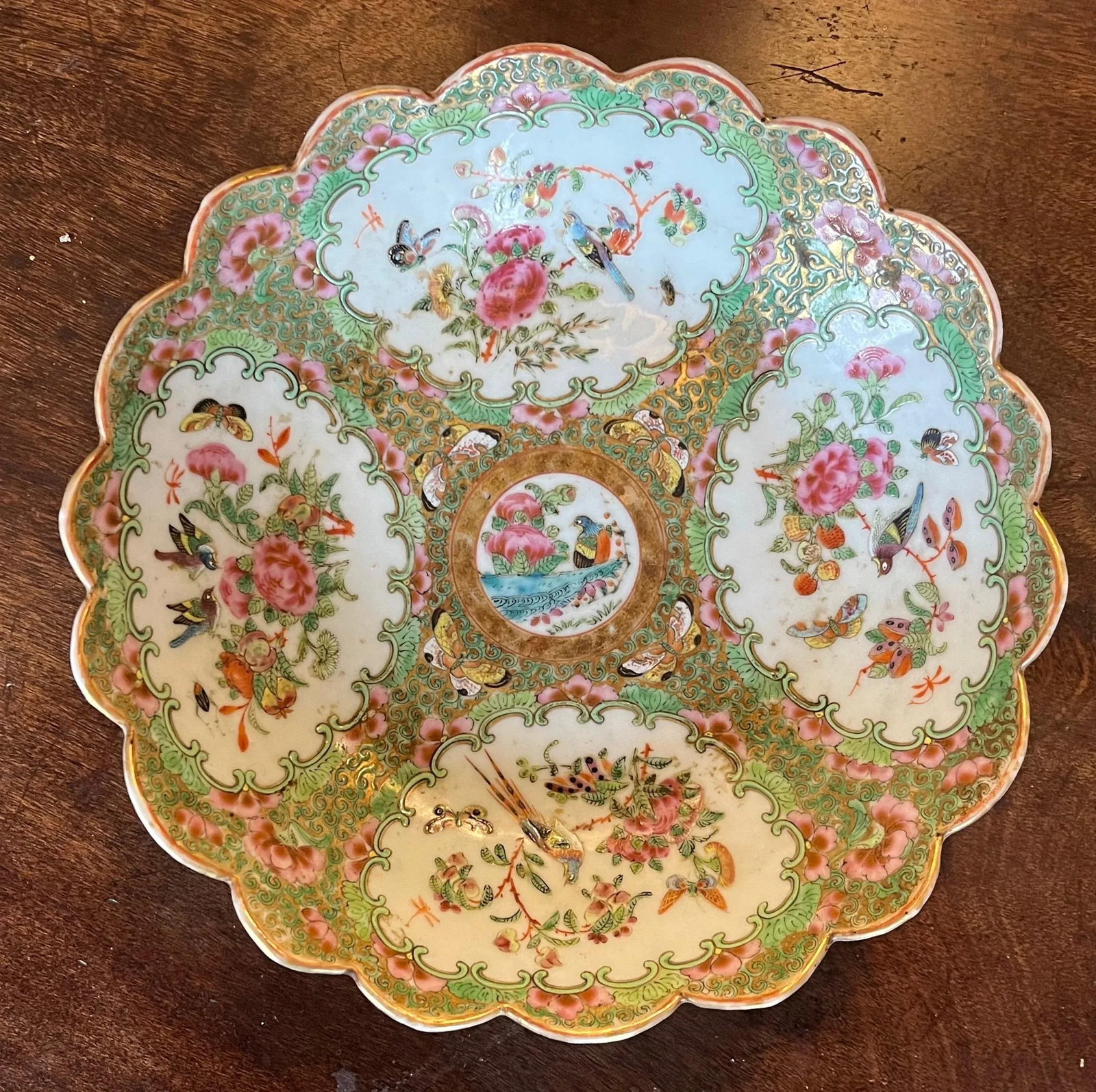 Antique 19th Century Chinese Rose Canton Medallion Porcelain Round Serving Dish - 4