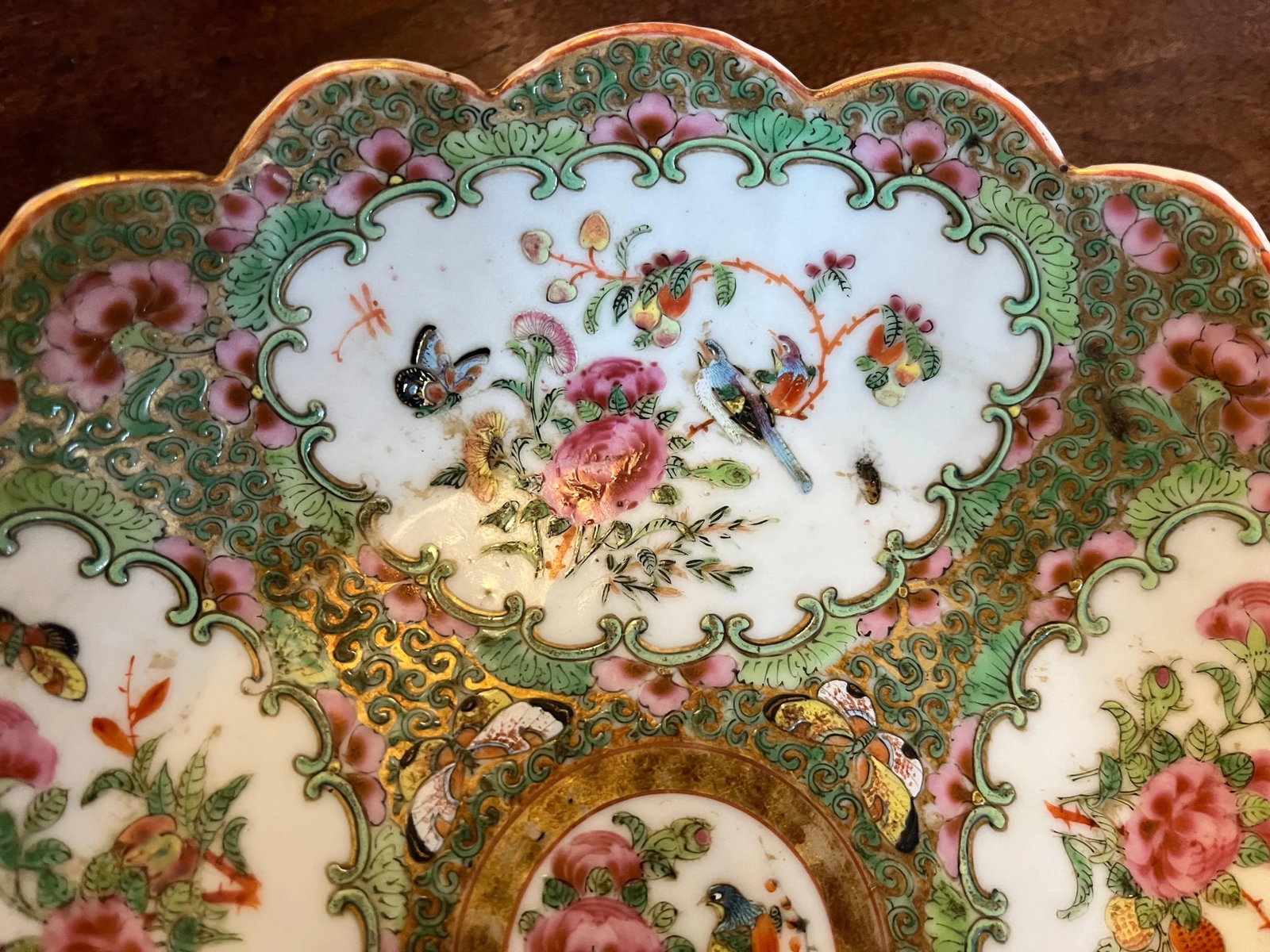 Antique 19th Century Chinese Rose Canton Medallion Porcelain Round Serving Dish - 5