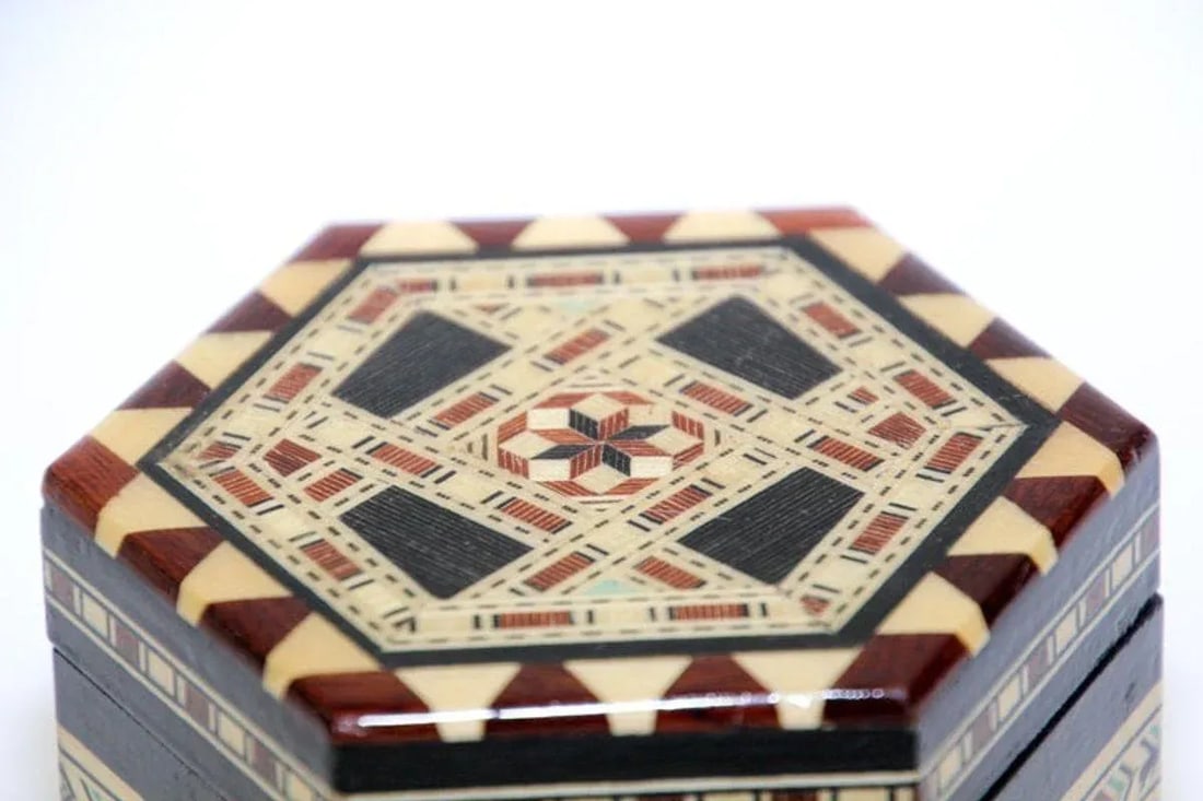Mosaic Marquetry Octagonal Music Box Granada Moorish Spain - 4