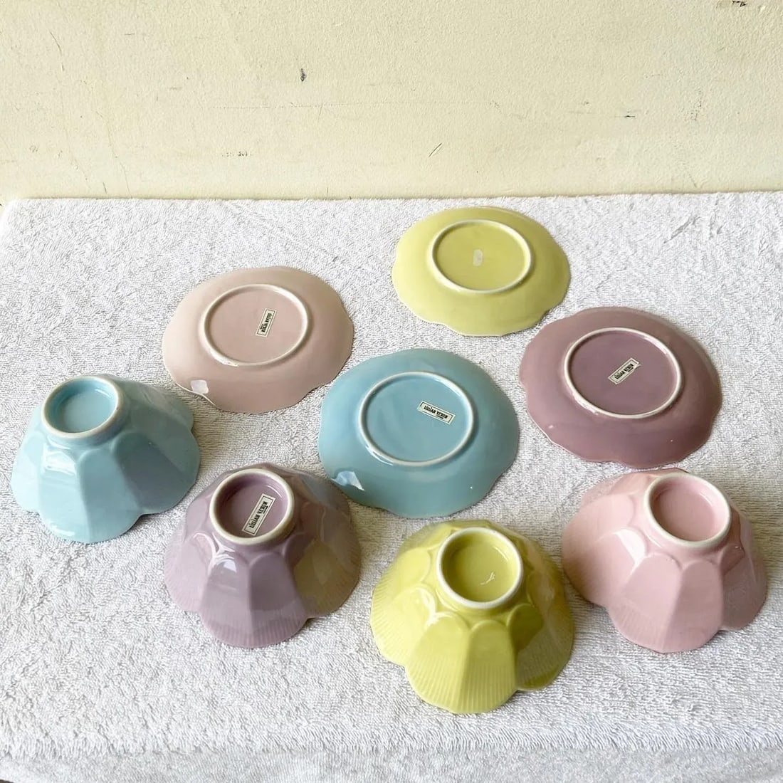 Purple, Pink, Blue and Yellow Lillian Venon Lotus Bowls and Saucers, 8 Pieces - 3
