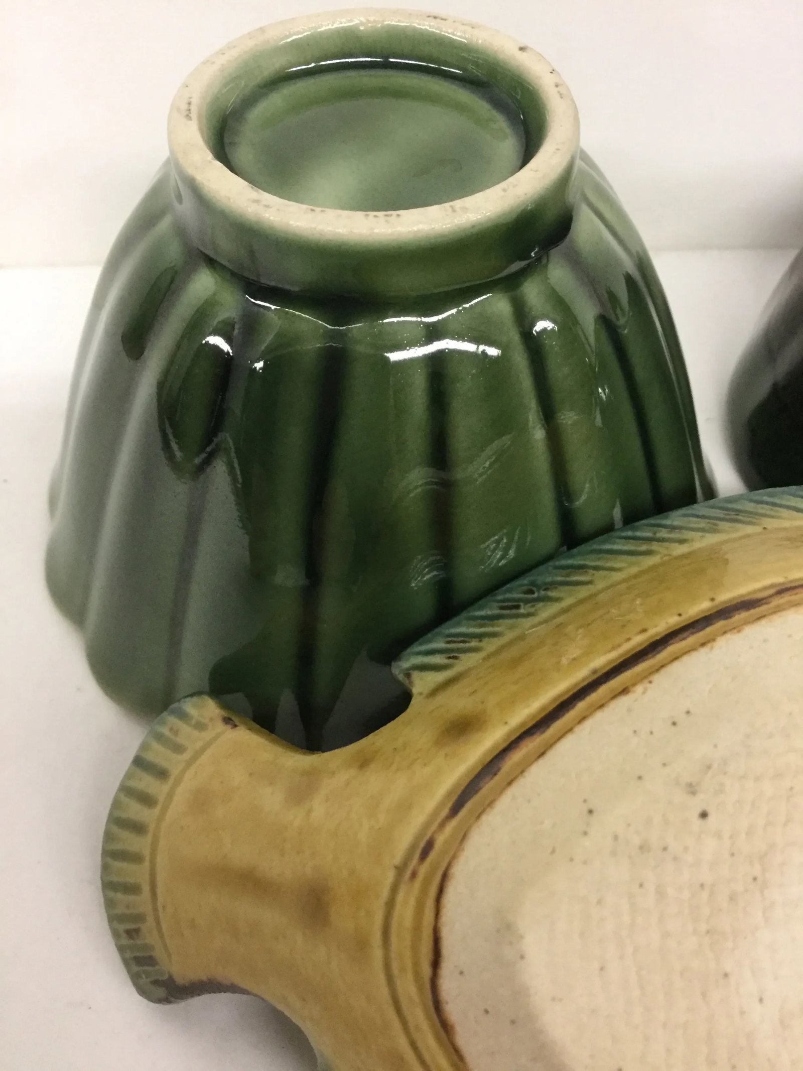 Vintage Magnolia Green Japanese Bowls - Set of 3 - 7