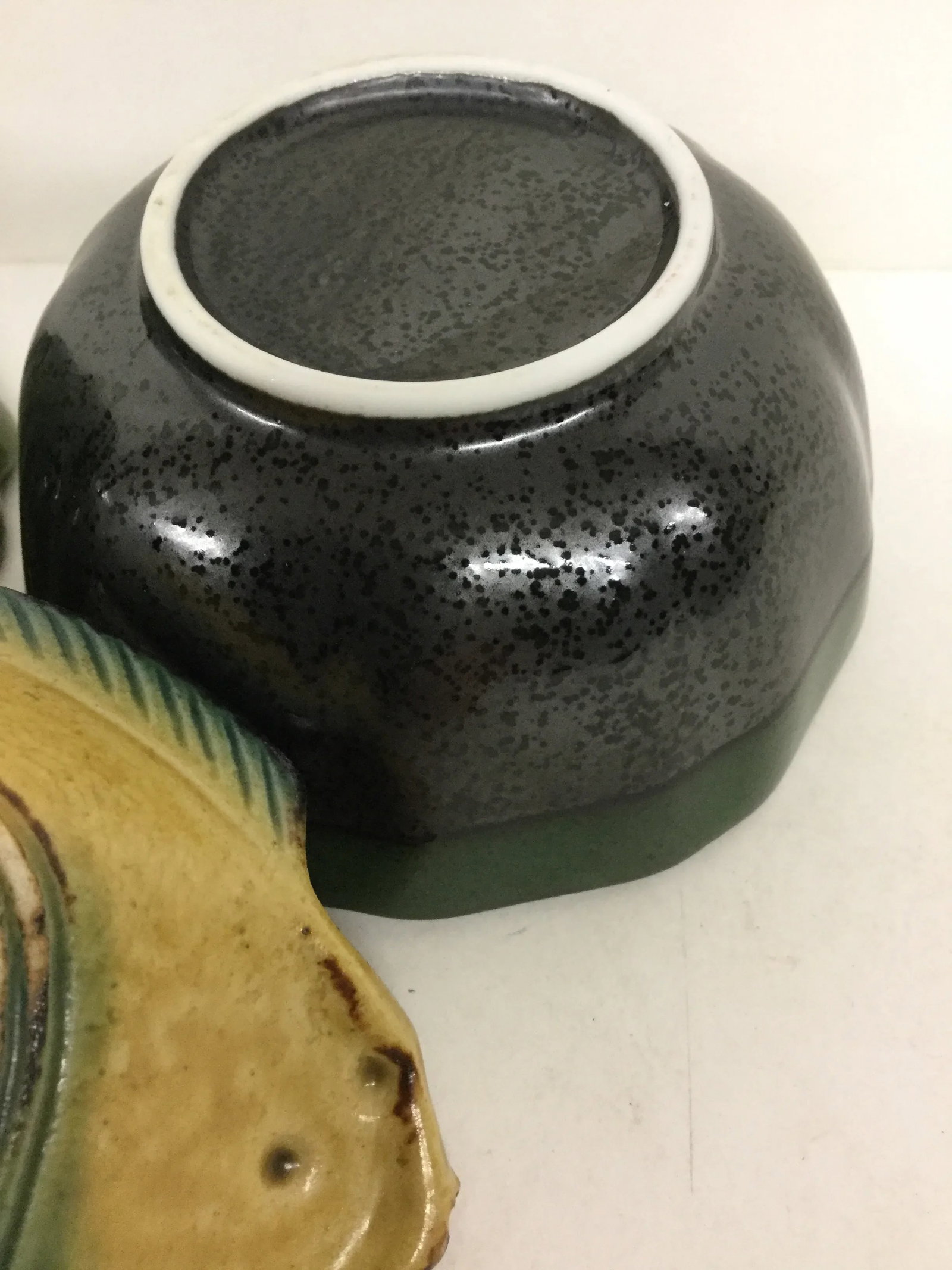 Vintage Magnolia Green Japanese Bowls - Set of 3 - 8