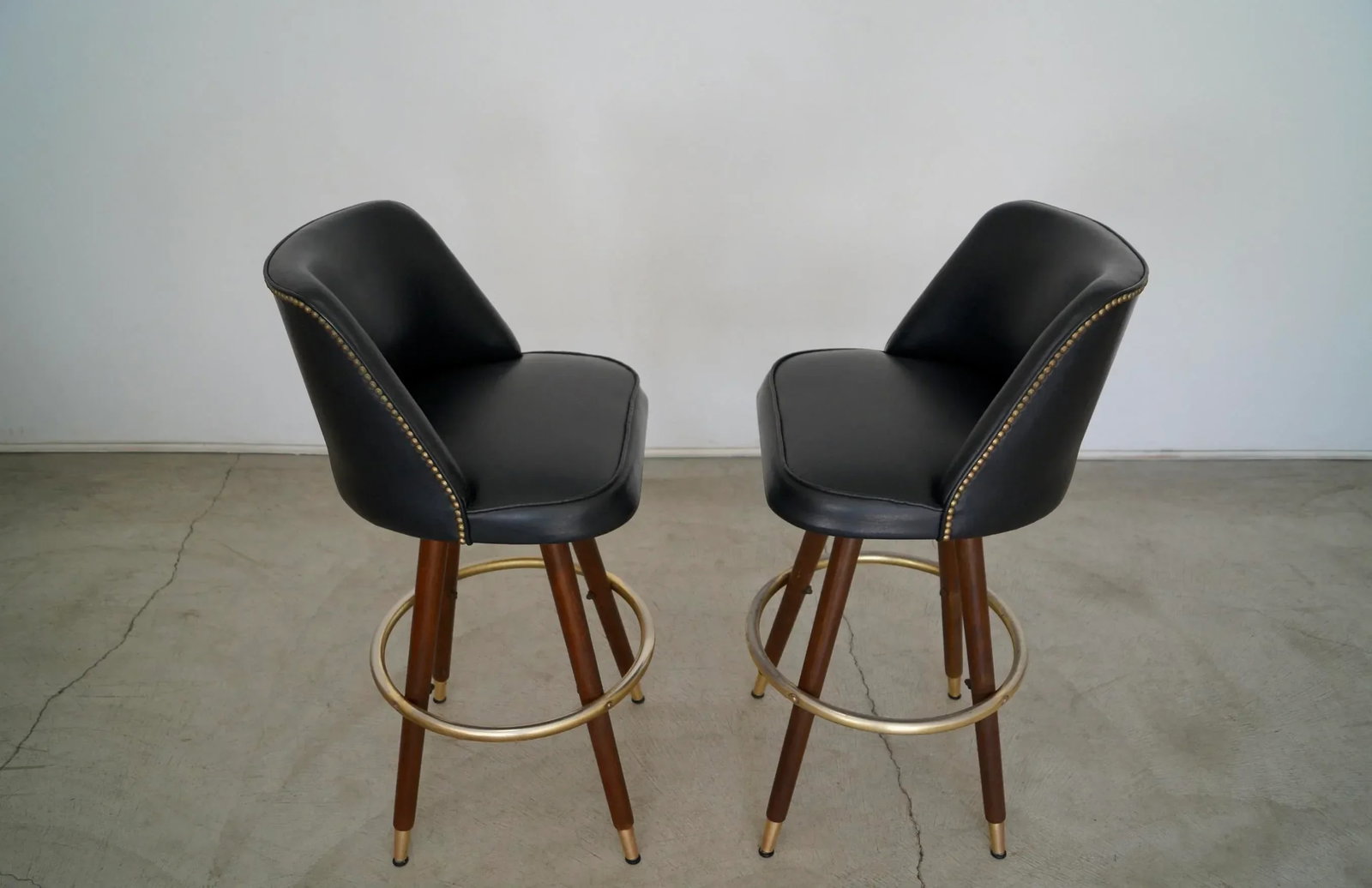 Mid-Century Modern Bar Stools - a Pair - 5