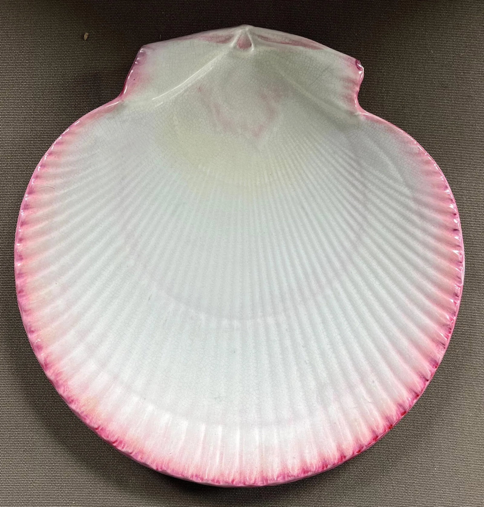 Antique 19th Century Wedgwood Pink Nautilus Pearlware Scallop Shell Dessert Dish or Plate - 3