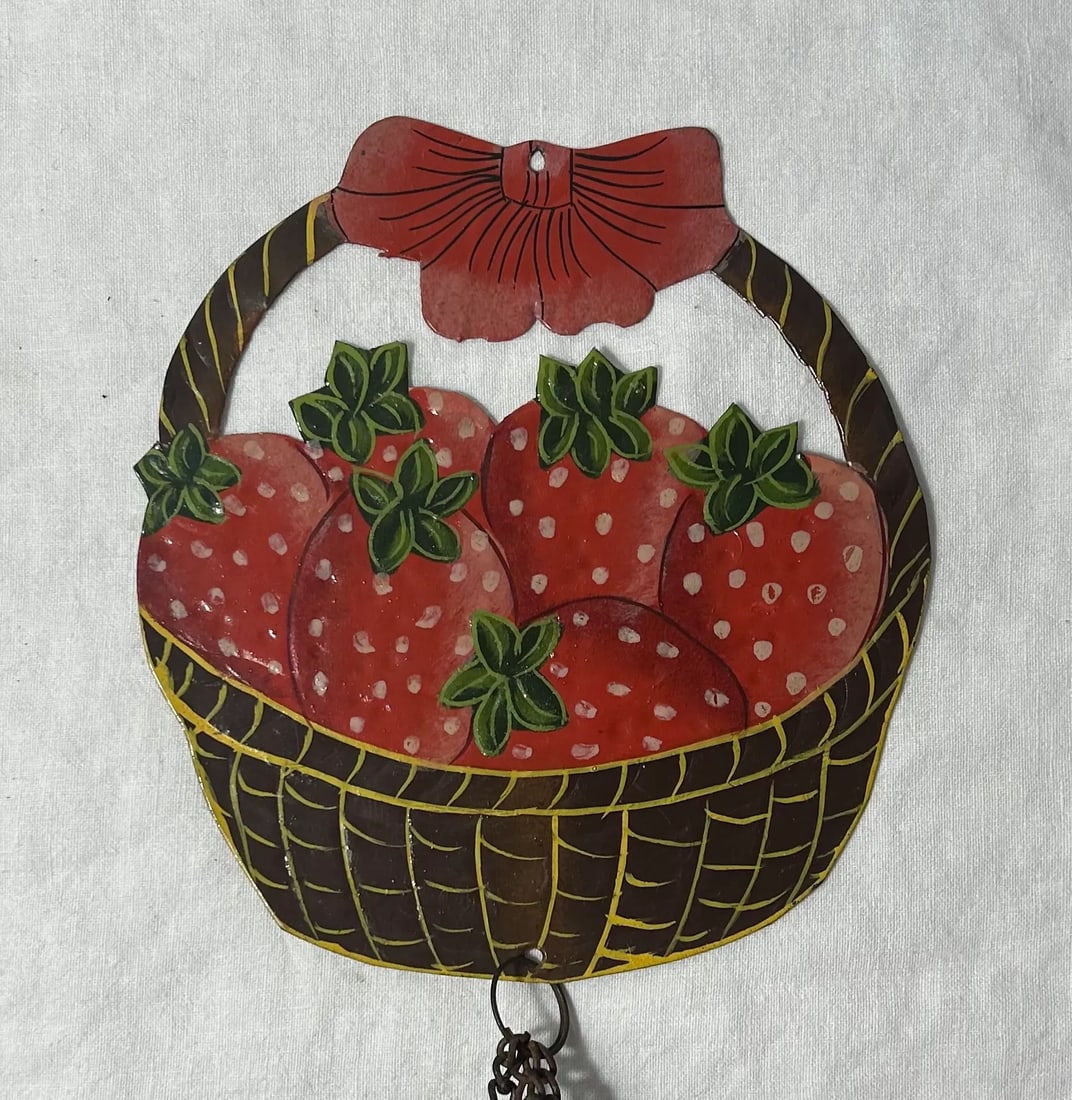 Vintage Hand Painted Folk Art Strawberry Basket Hanging Birdbath - 3
