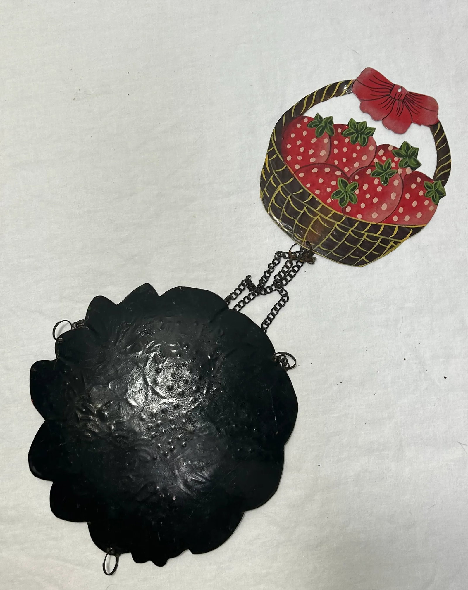 Vintage Hand Painted Folk Art Strawberry Basket Hanging Birdbath - 4