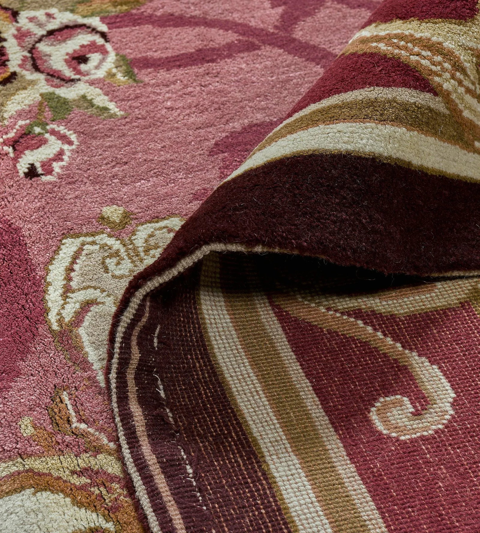Mansour Fine Handwoven European Rug - 6' X 9' - 4