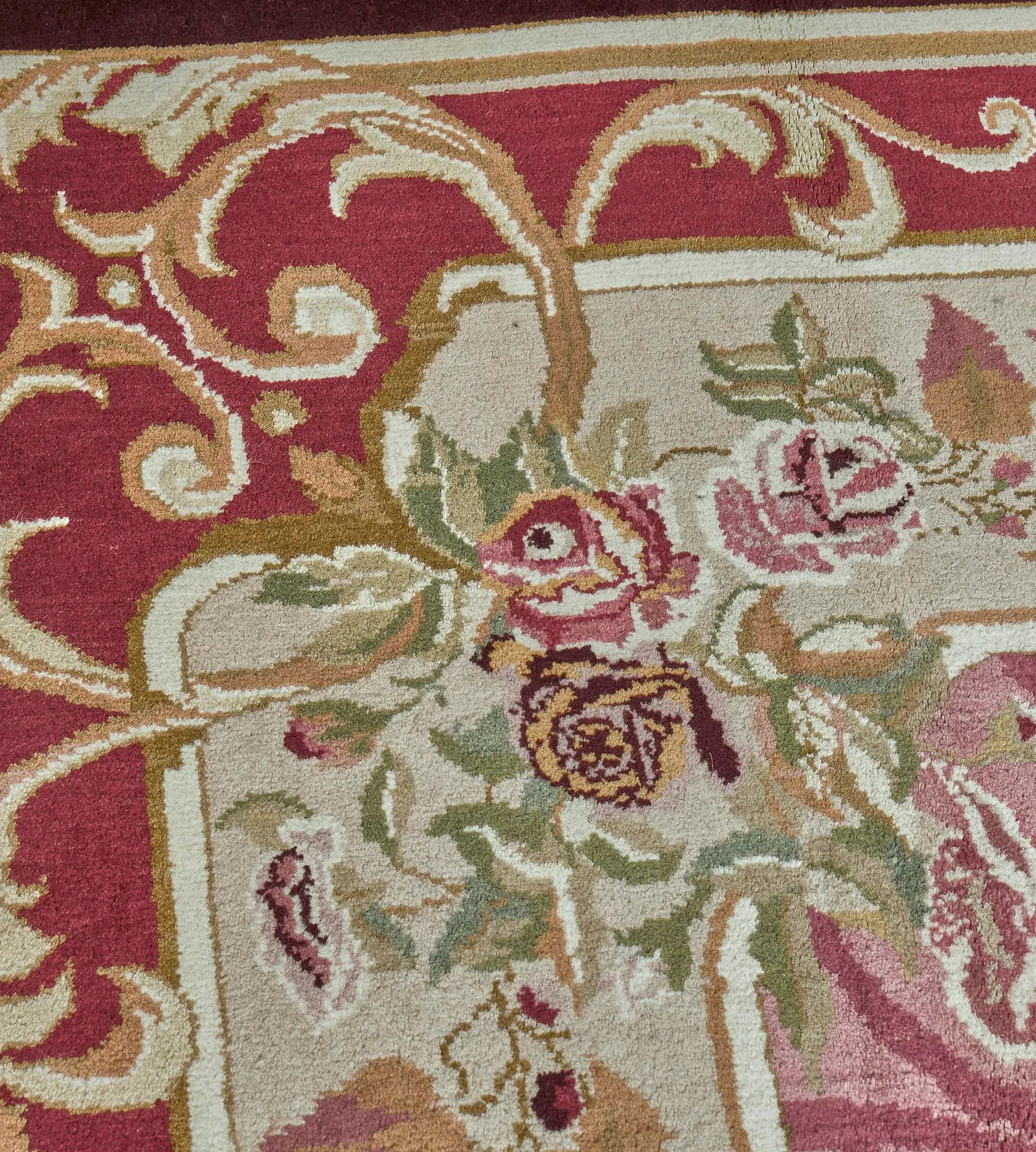 Mansour Fine Handwoven European Rug - 6' X 9' - 9