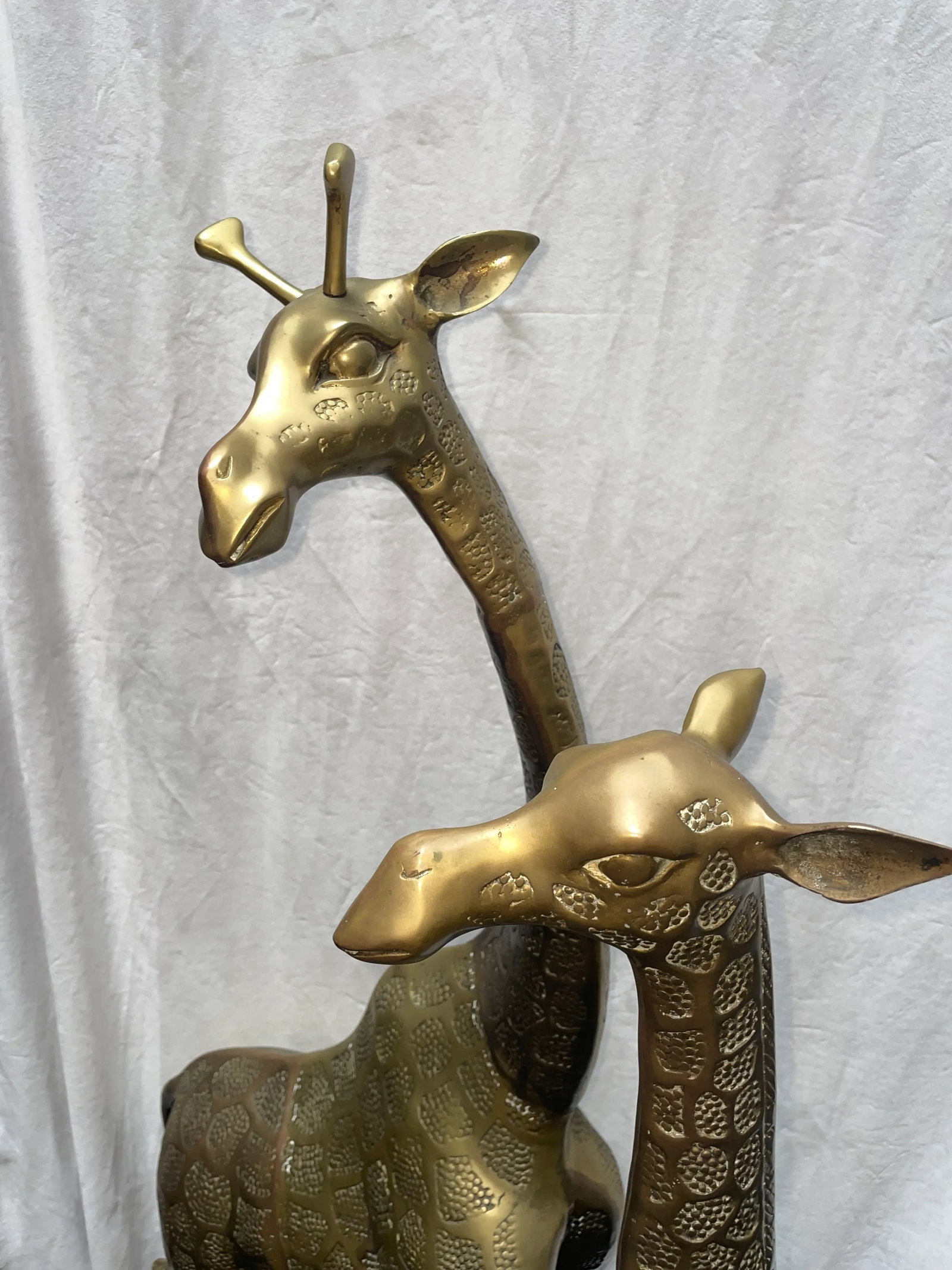 Large Pair of Vintage Elegant Statuesque Brass Giraffe Statues 1970's - 4