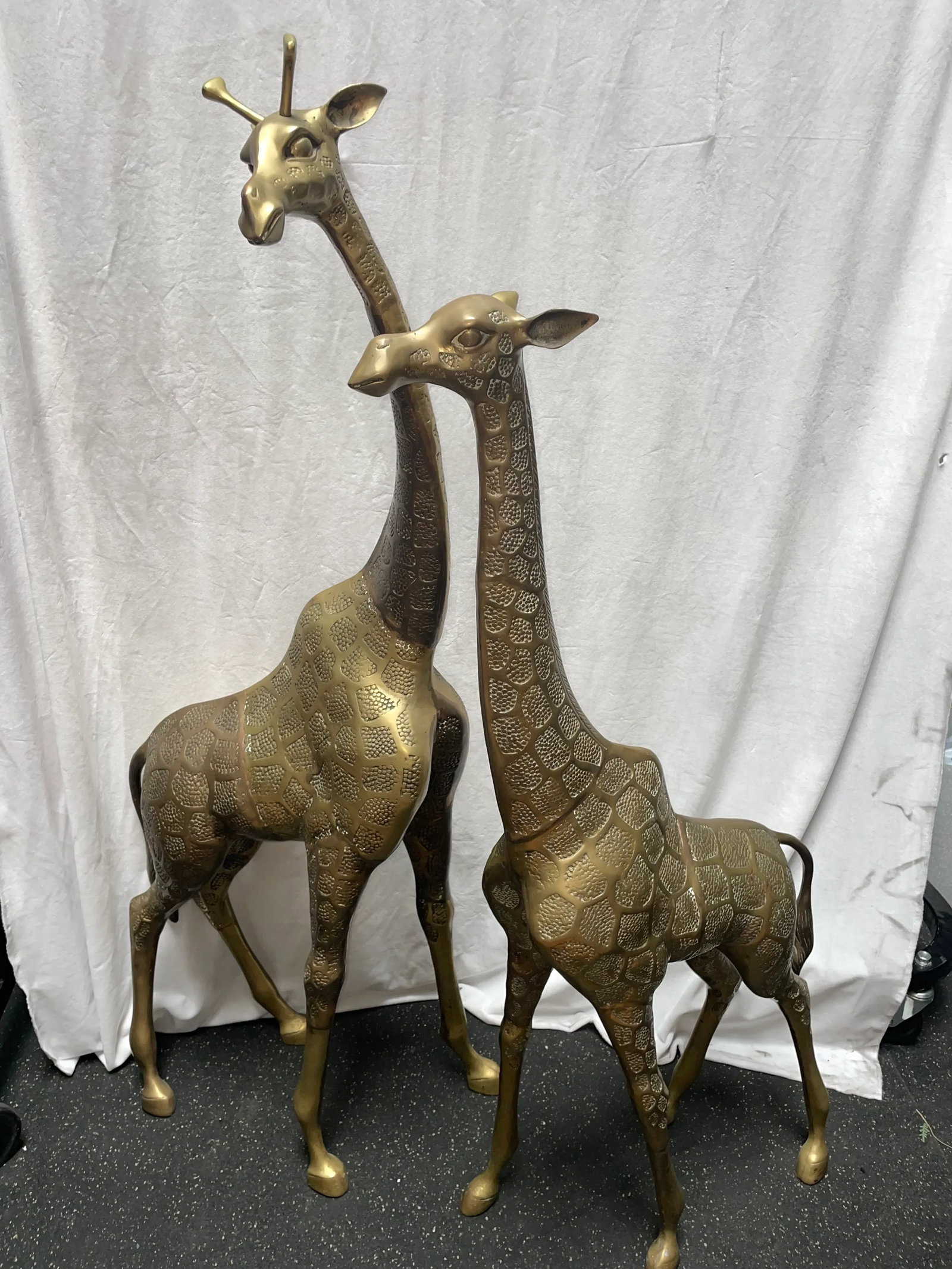 Large Pair of Vintage Elegant Statuesque Brass Giraffe Statues 1970's - 6