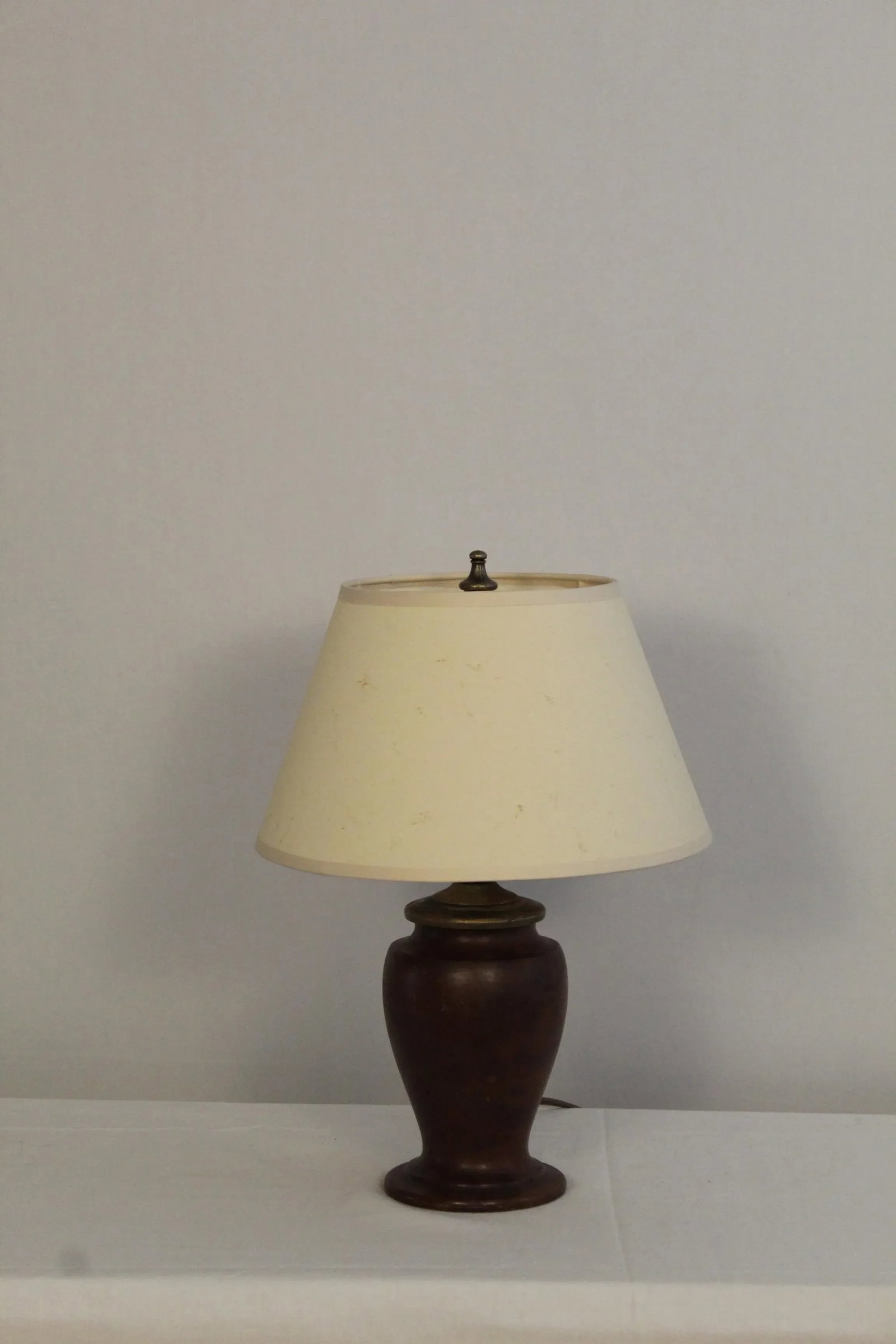 1930s Petite Burled Mahogany Turned Lamp - 2