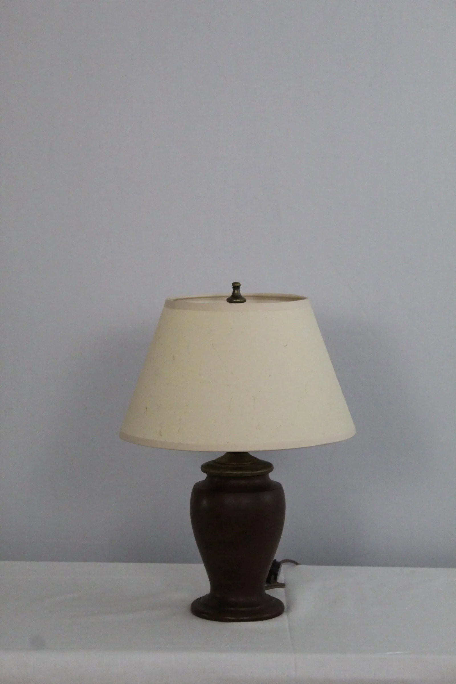 1930s Petite Burled Mahogany Turned Lamp - 5
