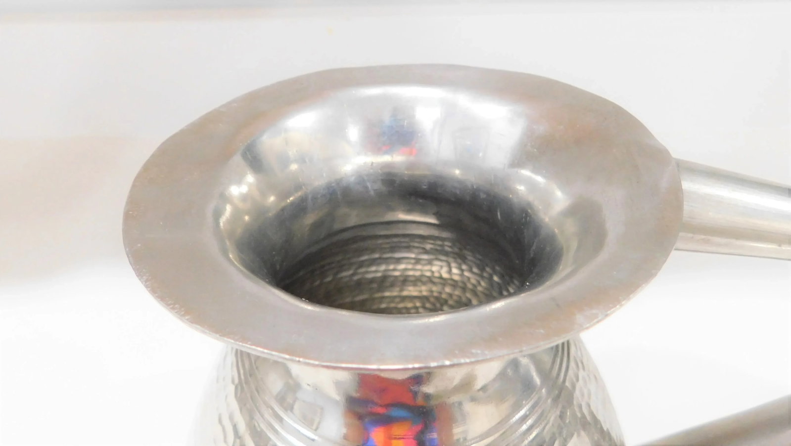 Pewter t.k.f. Banka Tinwerk Indonesian Hammered Art Deco Pewter Pitcher and Eight Tankard Set - 9
