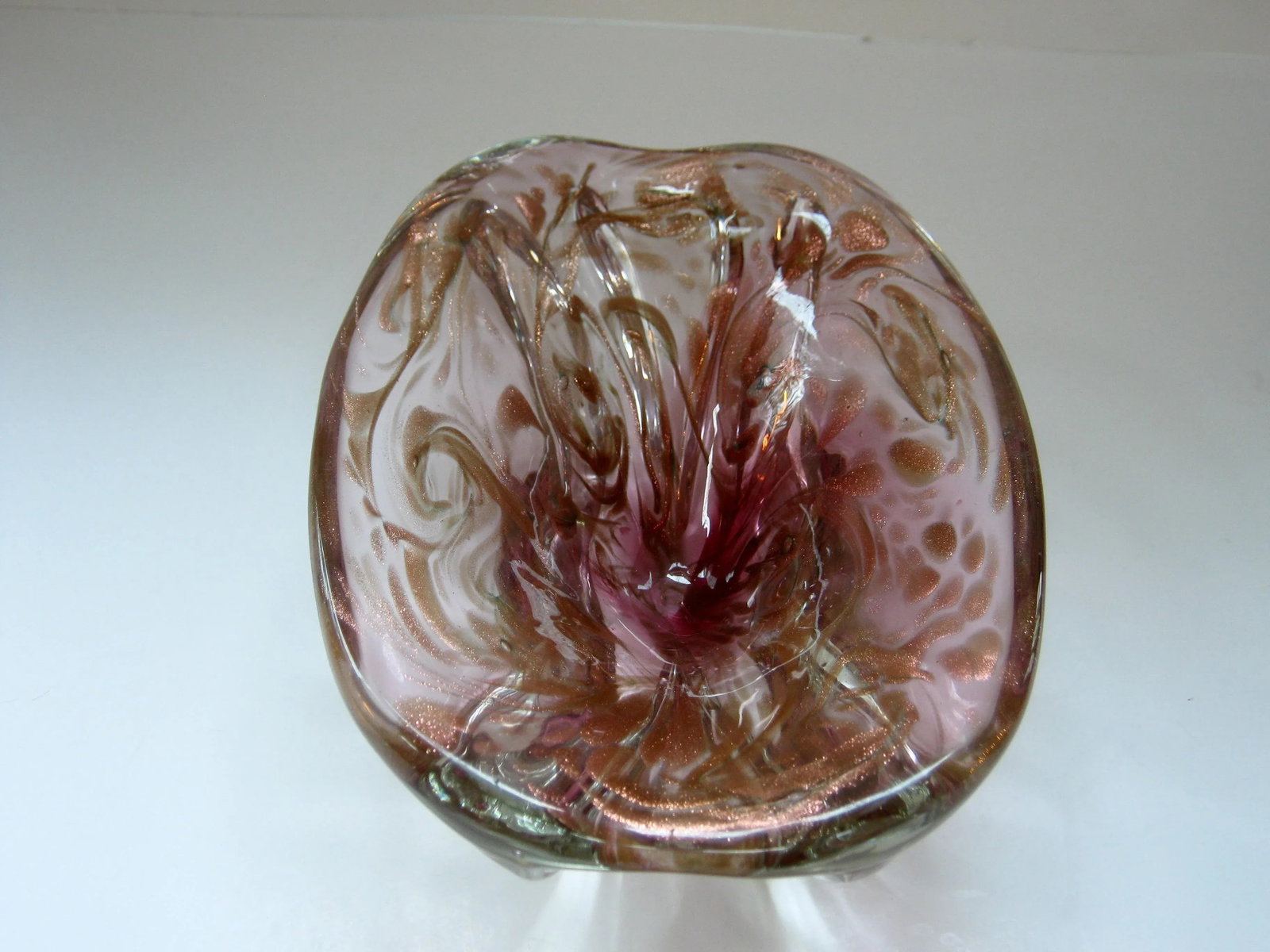 Mid-Century Modern Italian Murano Glass Amethyst and Gold Decorative Bowl - 6