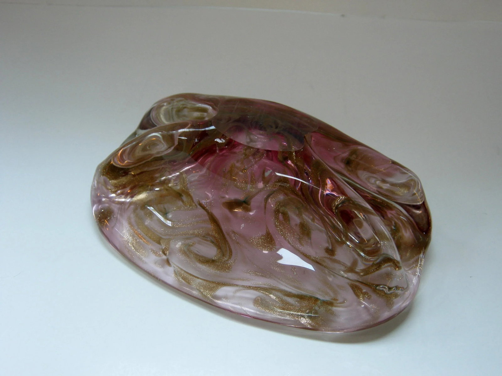 Mid-Century Modern Italian Murano Glass Amethyst and Gold Decorative Bowl - 9