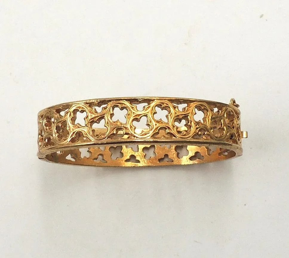 Vintage 1972 Signed Napier Gothic Style Goldtone Cuff Bracelet - 7