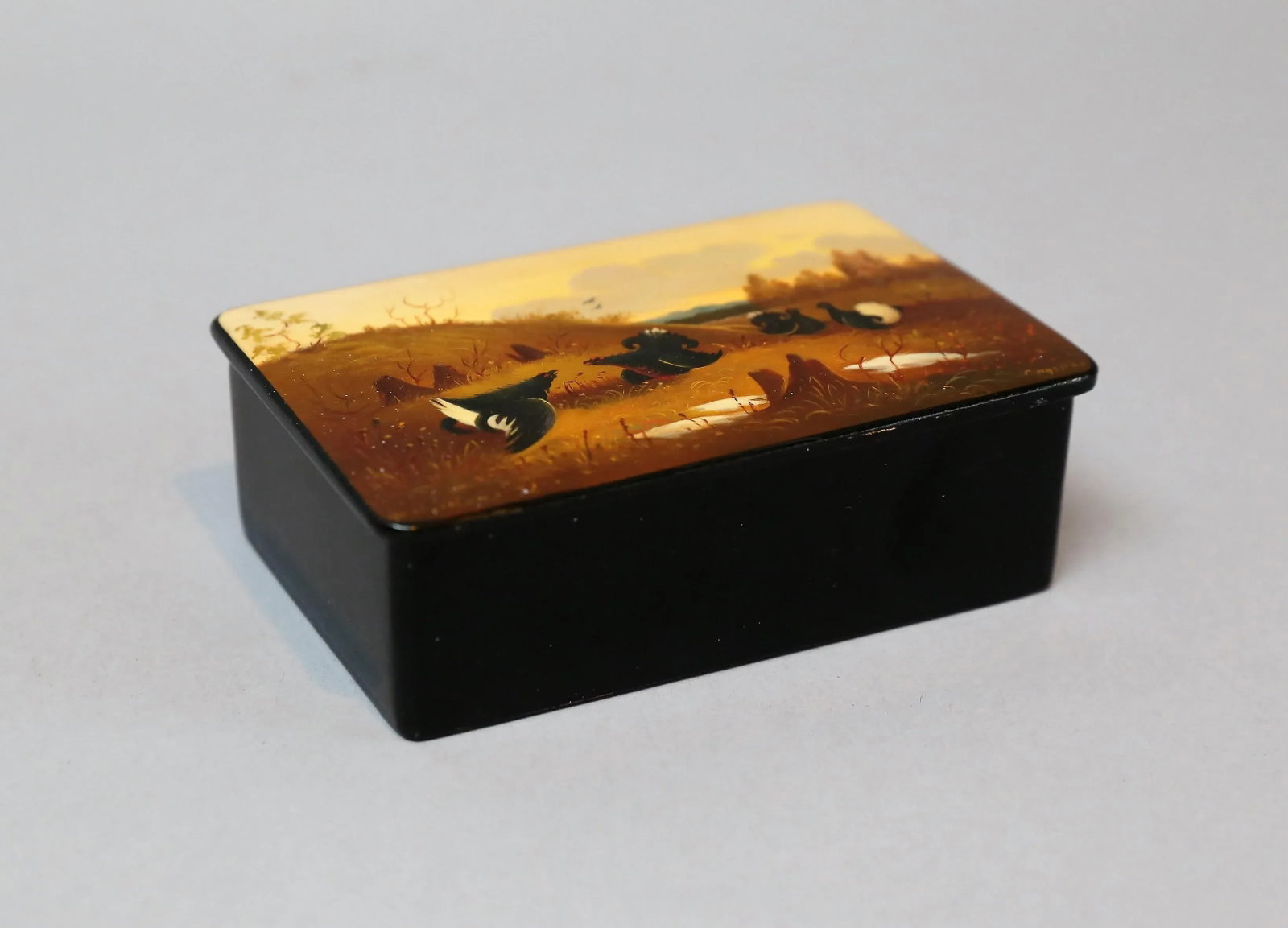Antique English Papier Mache Box W/ Scottish Highland Grouse Scene - 7
