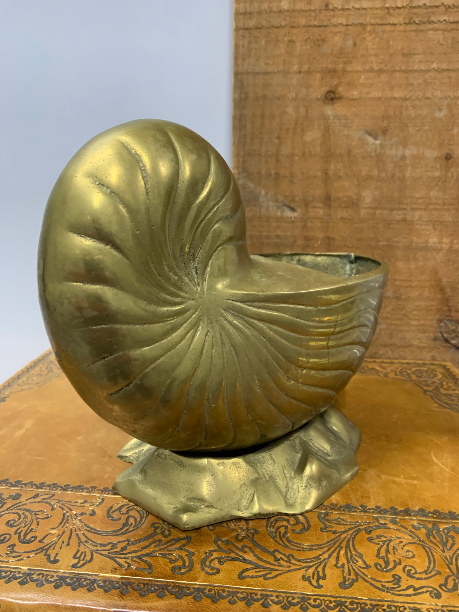 1970s Brass Nautilus Shell Cachepot - 3