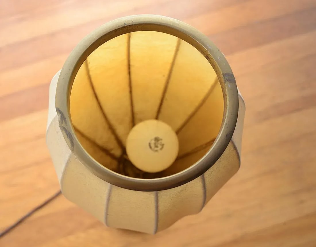 Mid-Century Modern Ribbed Cigar Bubble Table Lamp - 10
