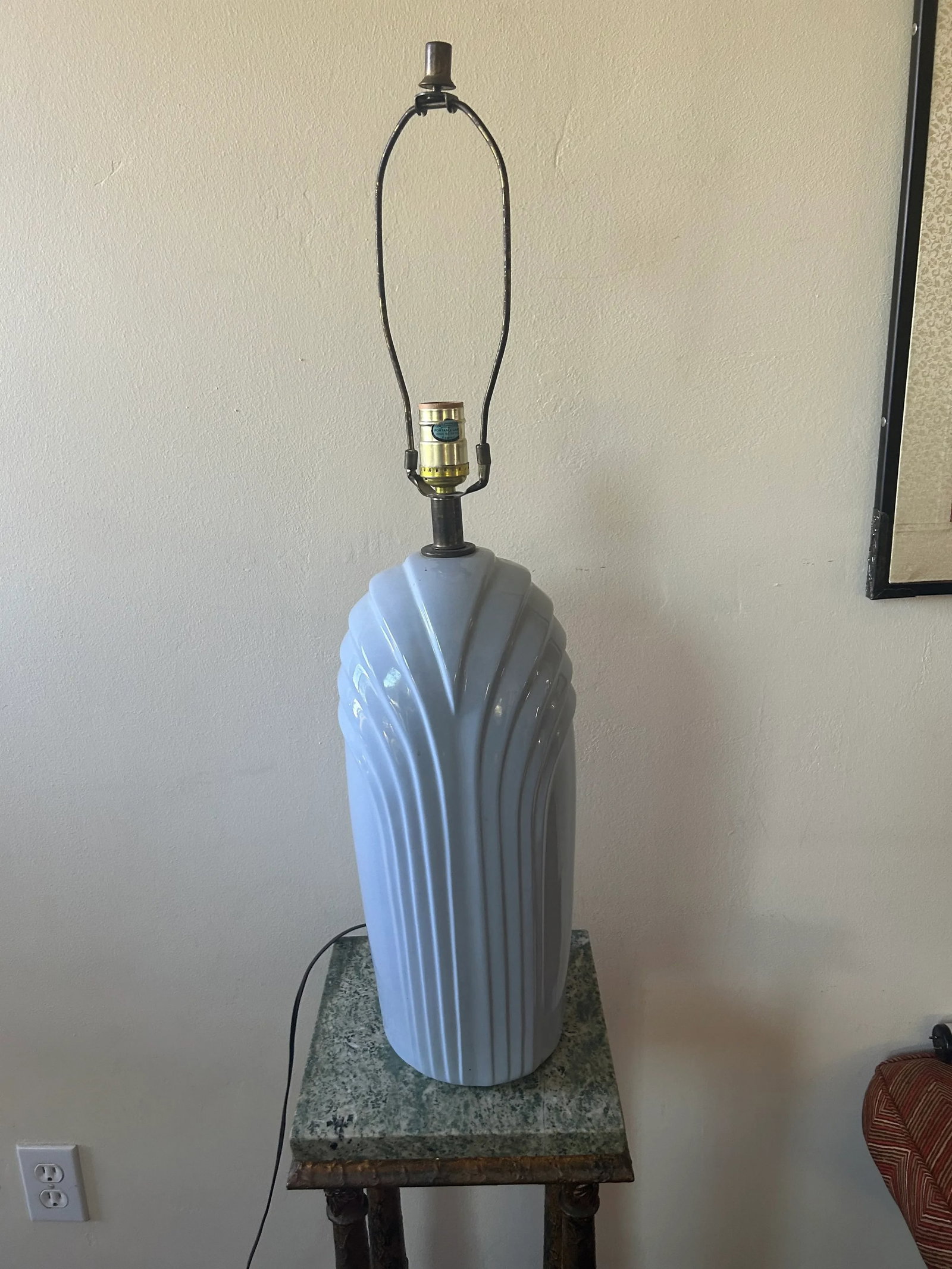 Art Deco Revival Table Lamp in Periwinkle Blue - Perfect for Coastal Decor - 1980's - 6