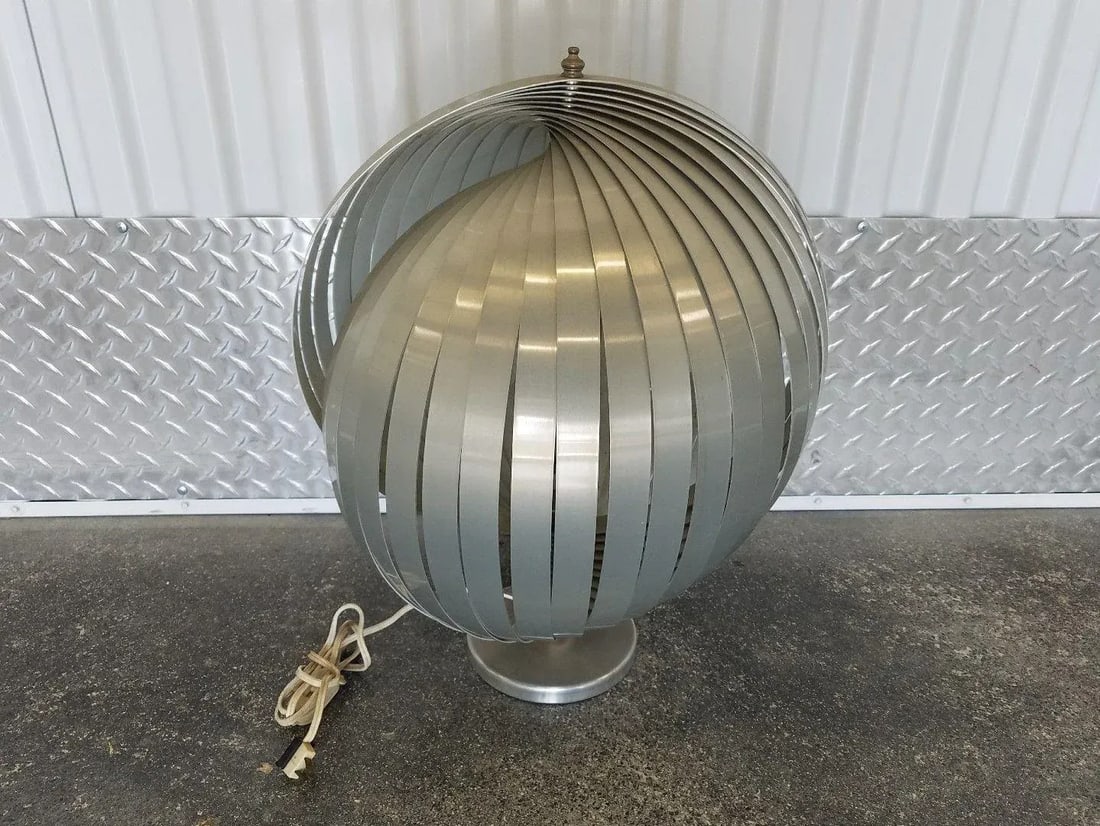 1970's Henri Mathieu Architectural Aluminum Table Lamp - 3