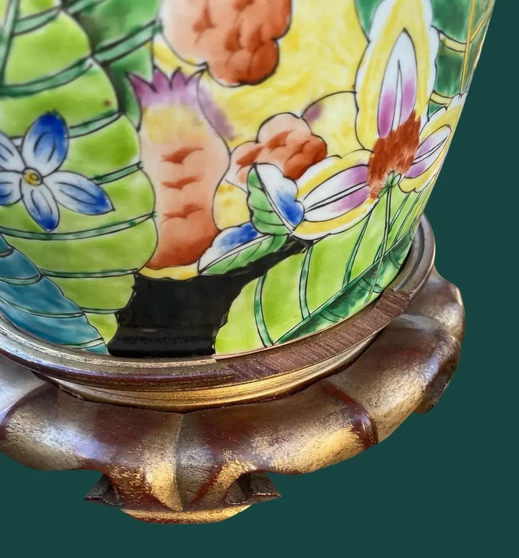 Large Mid Century Chinese Tobacco Leaf Lamp - 5