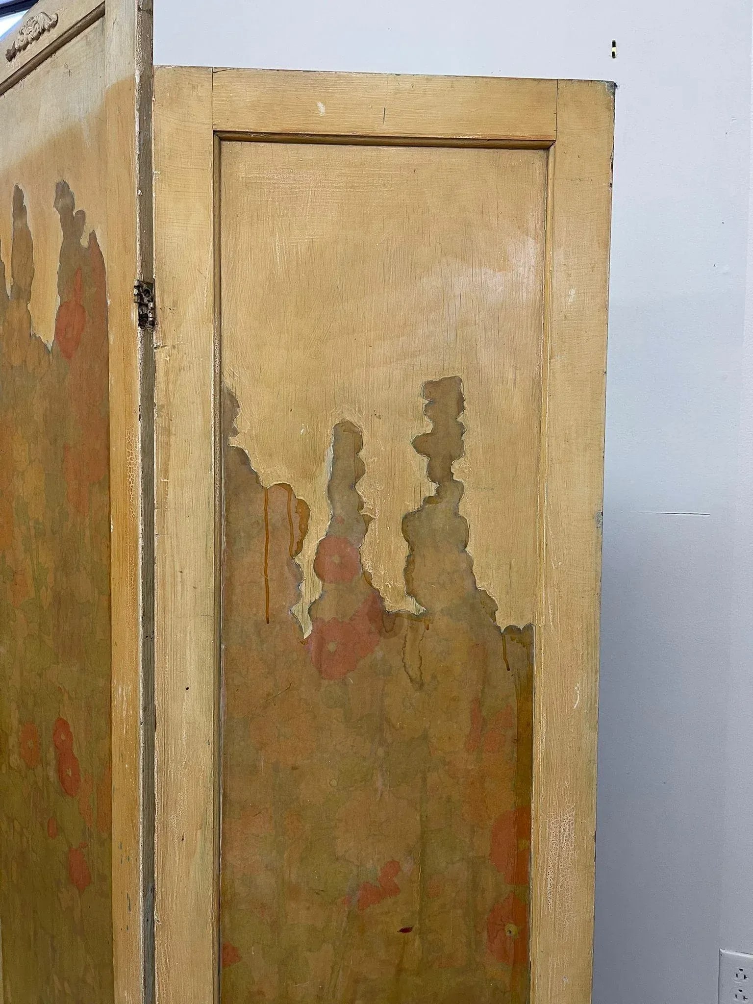 1970s Vintage Room Divider With Floral Motif - 3