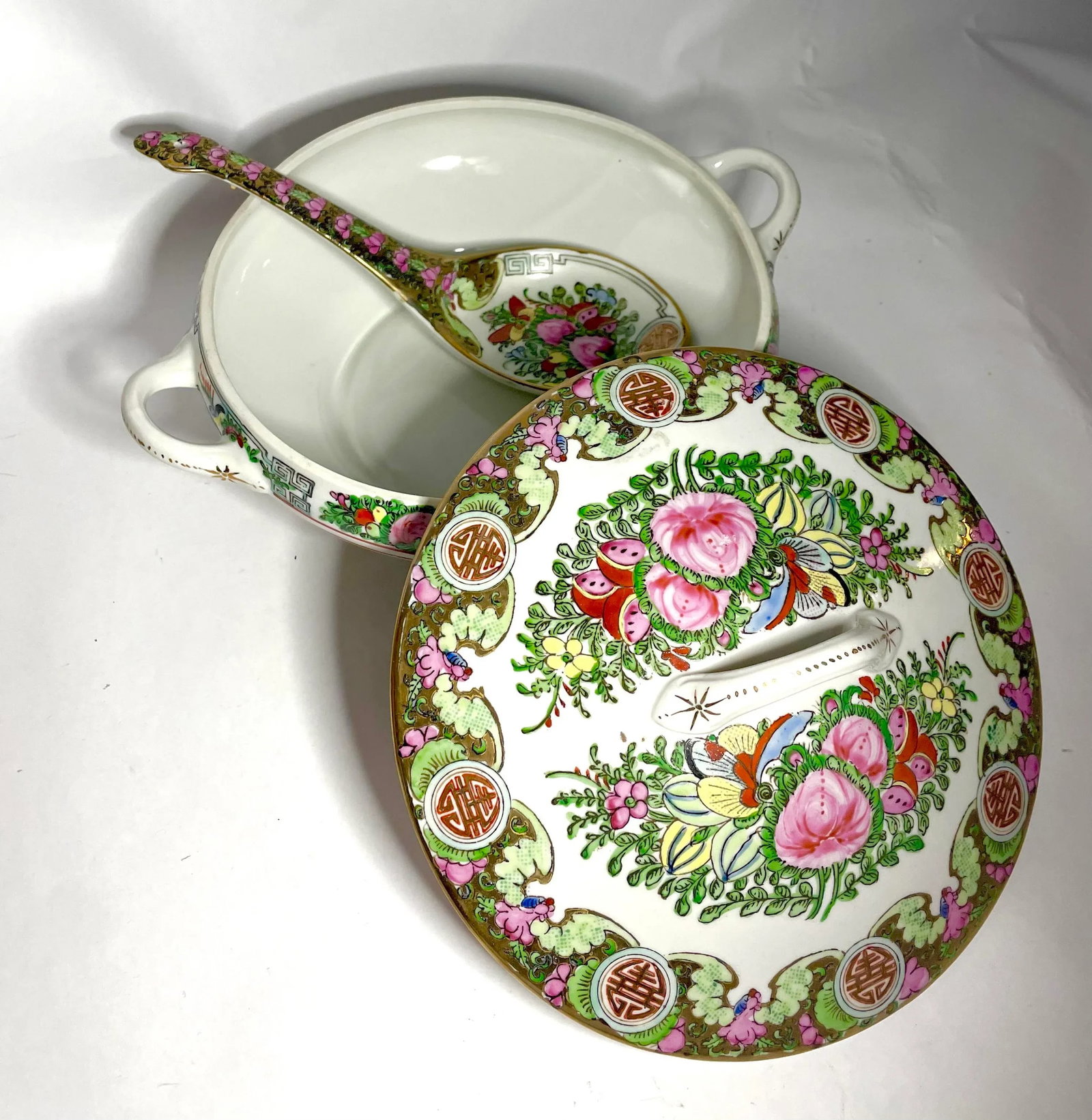 Mid Century Rose Medallion China Set - 20 Pieces With Service for 8 - 5