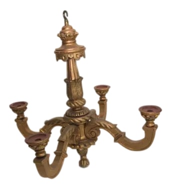 Antique Italian Carved Giltwood Chandelier With Timeworn Gilding, Late 19th Century: An exceptionally charming late 19th century Italian hand-carved giltwood chandelier showcasing the warmth and irregular beauty only age can create. Richly detailed with scrolling arms, acanthus carvin