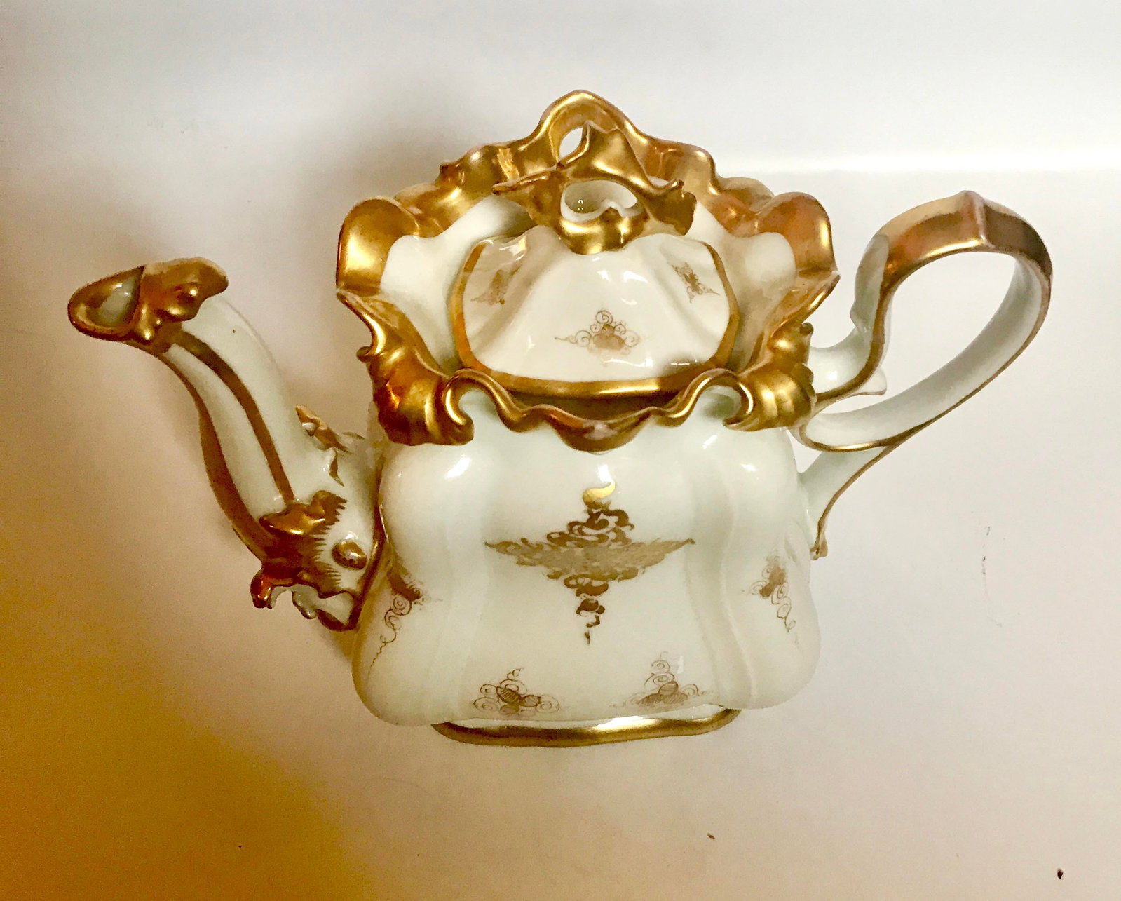 Mid 19th Century Antique Meissen Style Rococo Gold Encrusted Coffee Pot by Tpm Carl Tielsch - 11