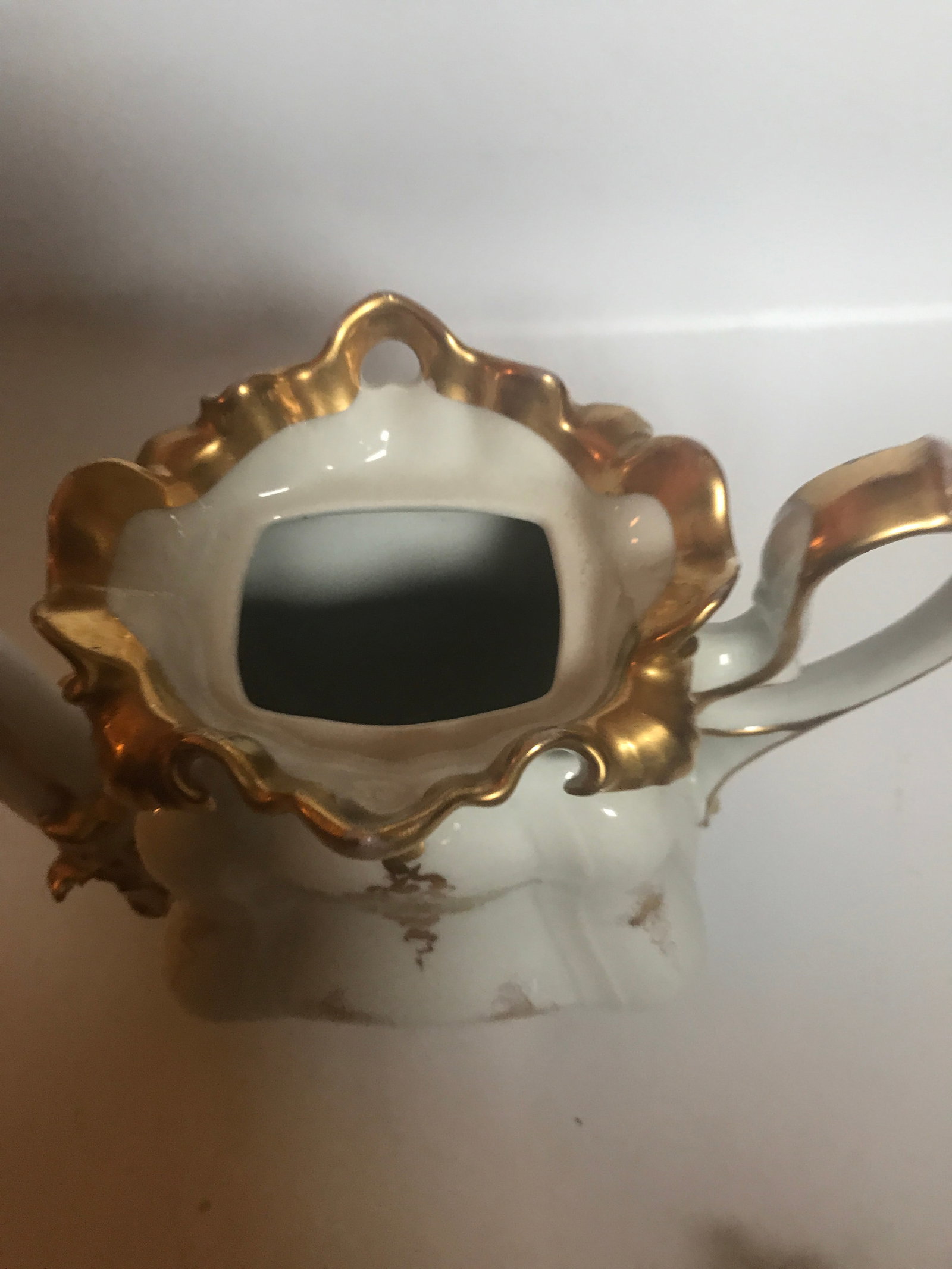 Mid 19th Century Antique Meissen Style Rococo Gold Encrusted Coffee Pot by Tpm Carl Tielsch - 8