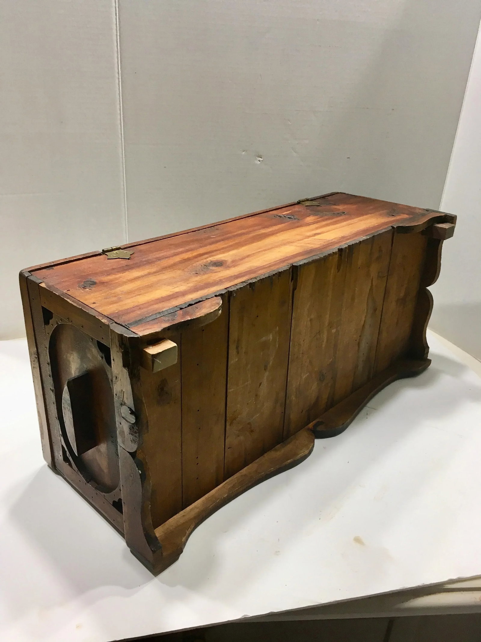 1940s Americana Mahogany Storage Box with Handles - 6