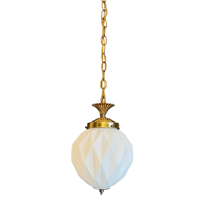 Vintage 3-Dimensional Diamond Pattern White Glass Ceiling Pendant Light: White glass vintage 3-dimensional diamond pattern ceiling light. This vintage ceiling pendant will add a gorgeous glamorous light to any room. It features milky white glass centered between brass shad