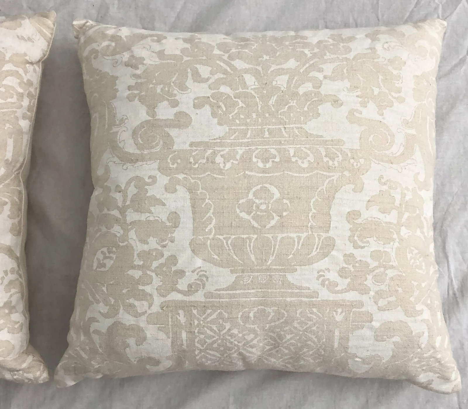 Fortuny White Eggshell Printed on Ivory Silk Texture Ground Campanille - Set of 3 Pillows - 2