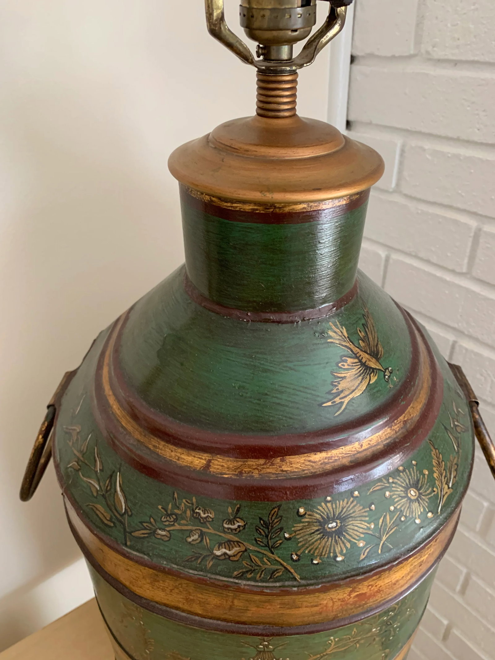 Vintage English Export Hand Painted Tole Table Lamp - 5