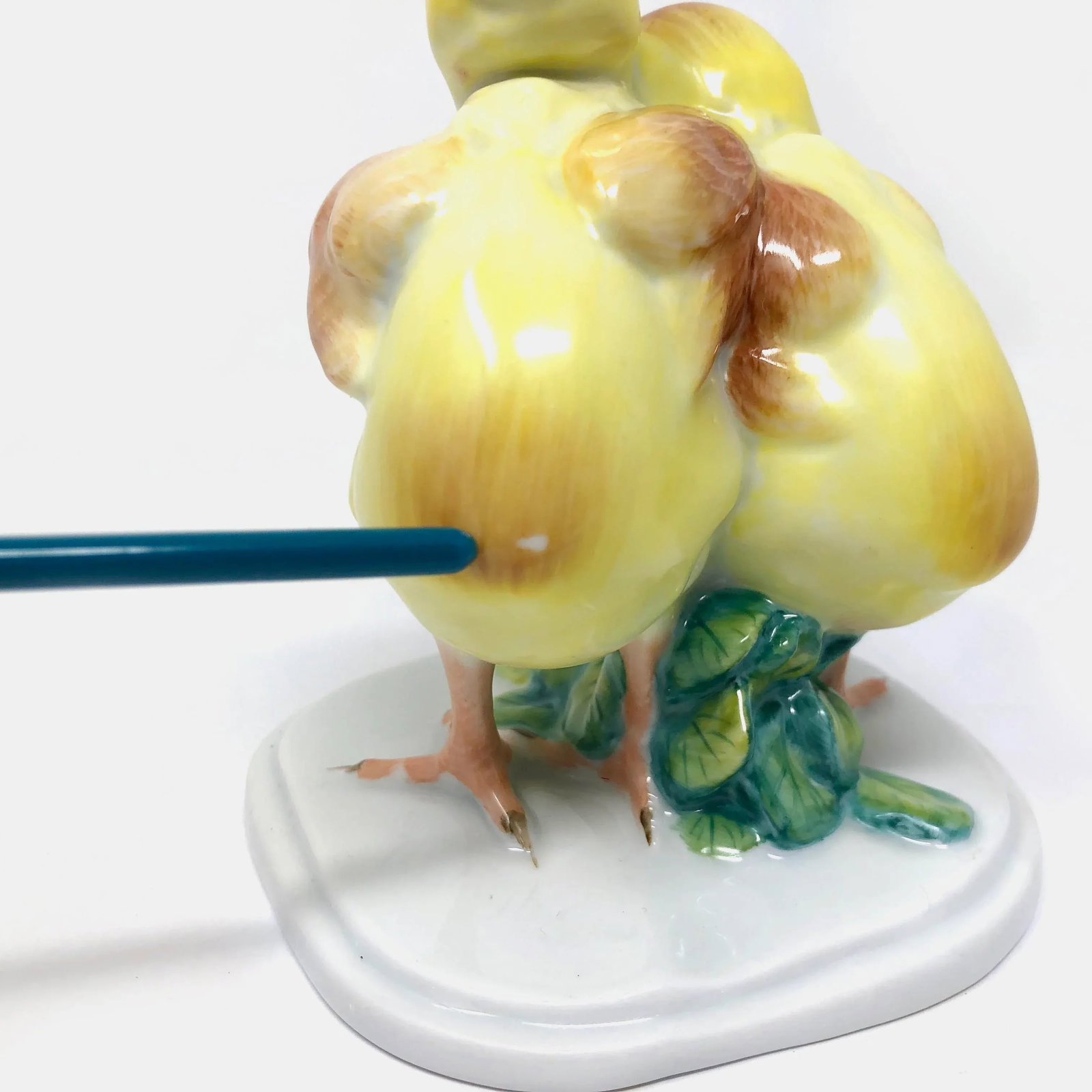 Late 20th Century Herend Pair of Yellow Chicks Handpainted Porcelain Figurine - 8