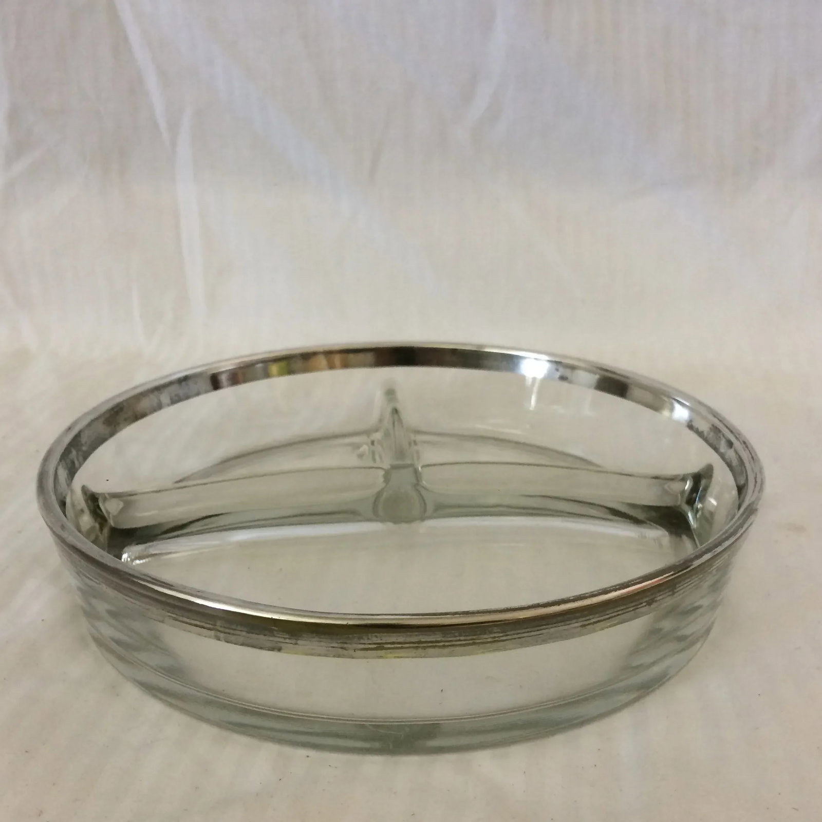 Mid-Century Modern Dorothy Thorpe Silver Rim Divided Dish - 2