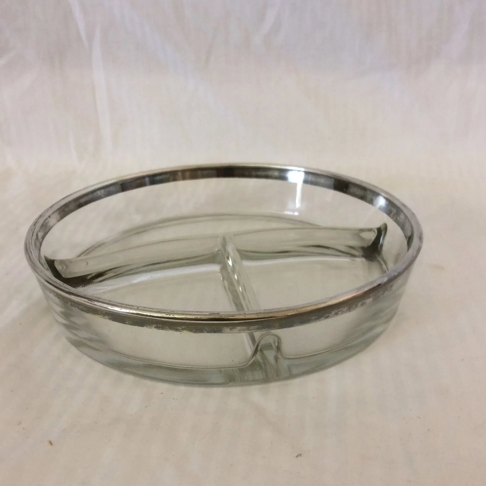 Mid-Century Modern Dorothy Thorpe Silver Rim Divided Dish - 4