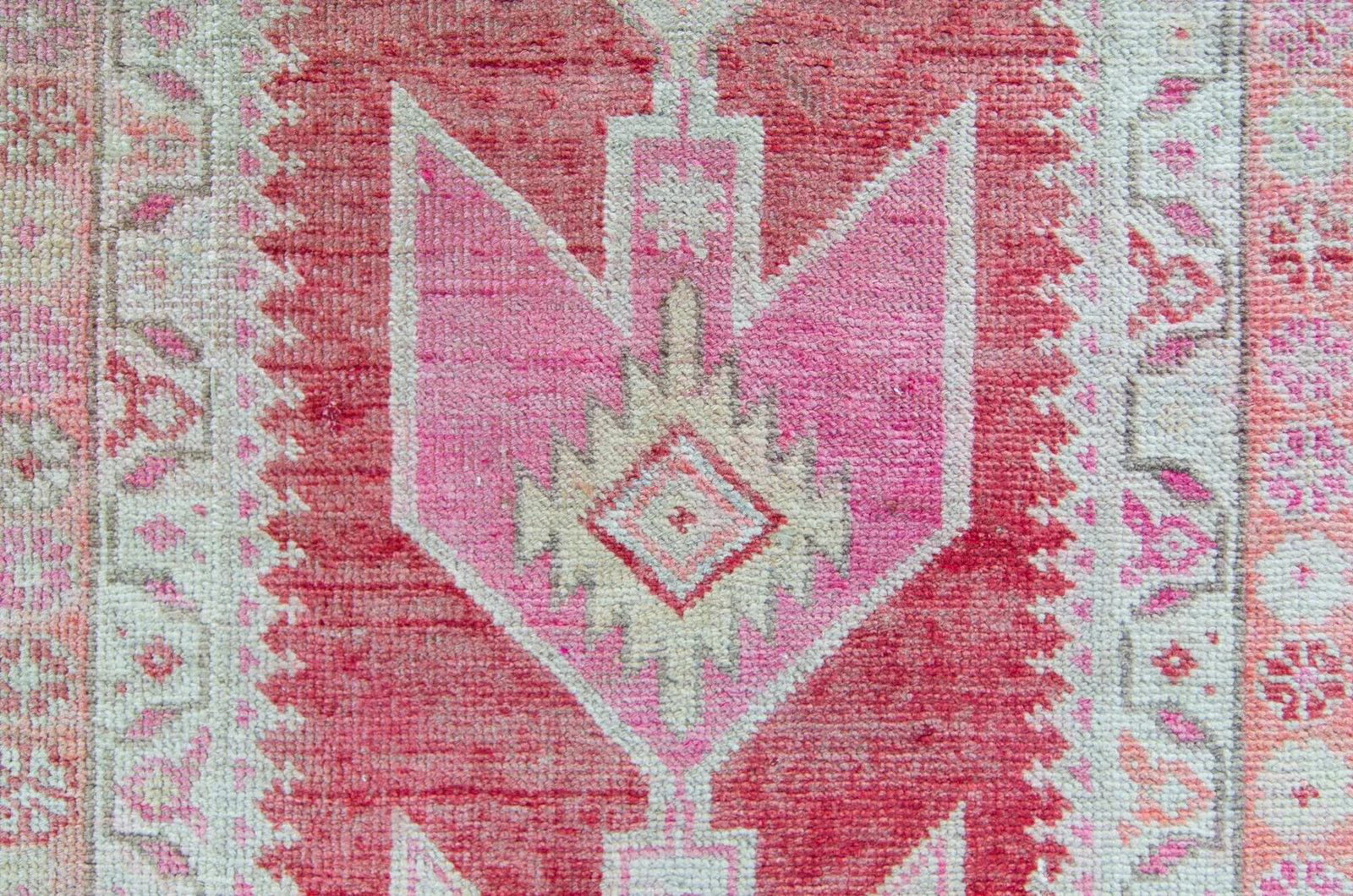 House of Seance - 1950s Vintage Oushak Arrows Distressed Ushak Long Hand-Knotted Runner - 2'9" X 10' - 8