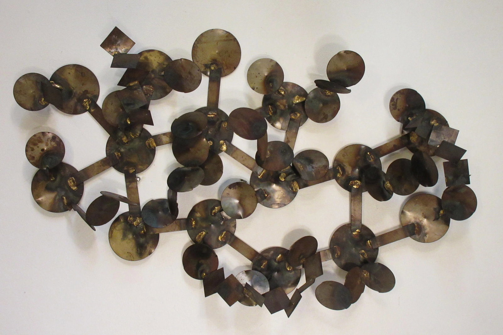 1970s Metal Circular Wall Sculpture - 2