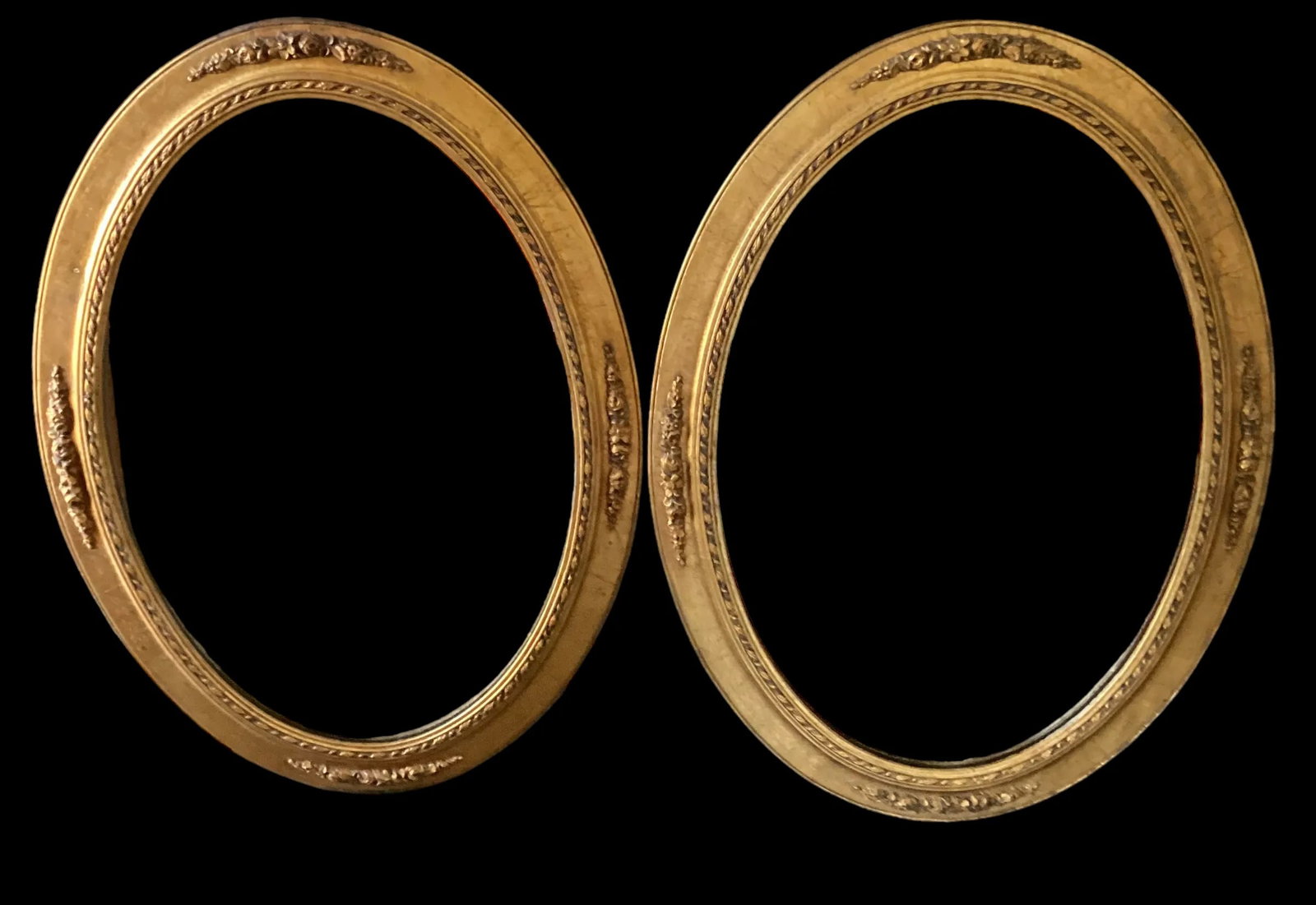 1950's-1960's Mid-Century-Pair of Giltwood and Gesso Oval Wall Mirrors Vanity Mirrors Bathroom Mirro - 2
