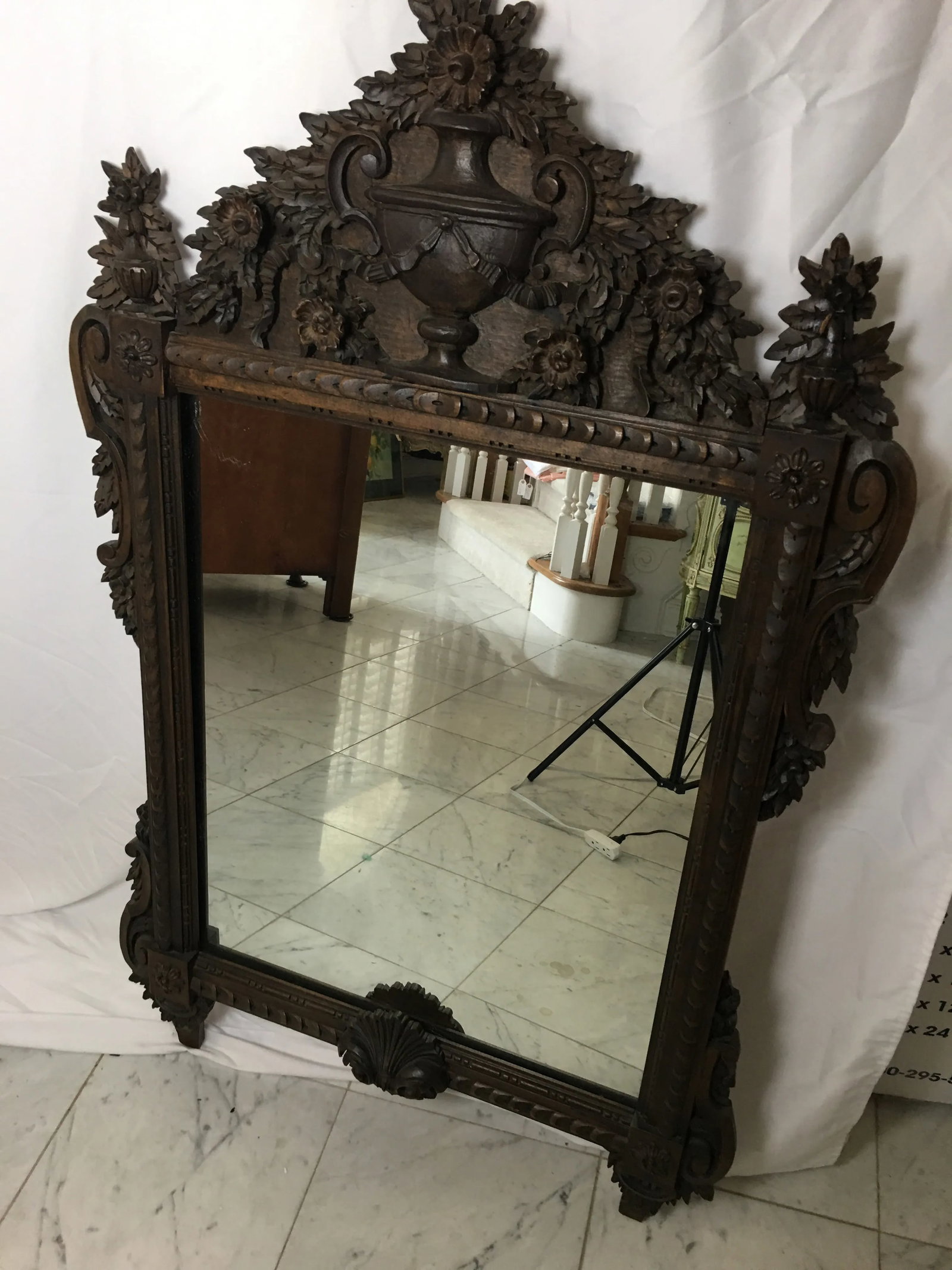 1960s LaBarge Italian Carved Wall Mirror - 5