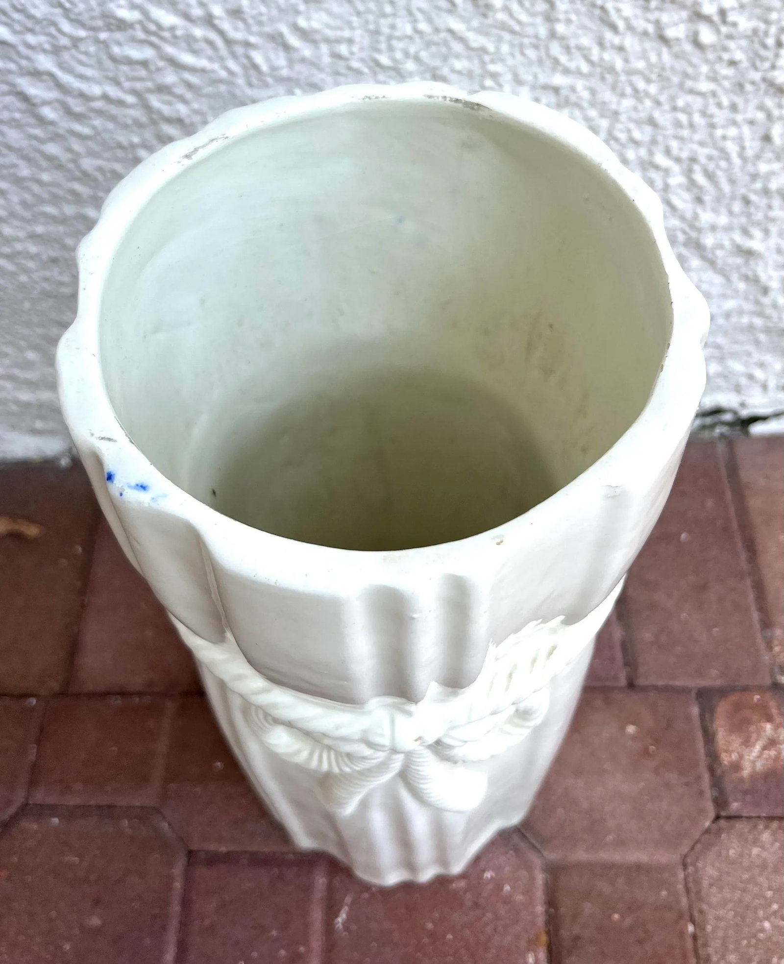 Vintage White Porcelain Trompe l'Oeil Tassel Umbrella Stand - 7