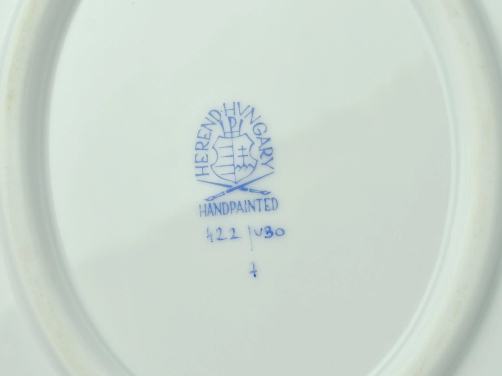 Hand Painted Herend Green Boarder Queen Victoria Pattern Tray With Handles Hungary - 8